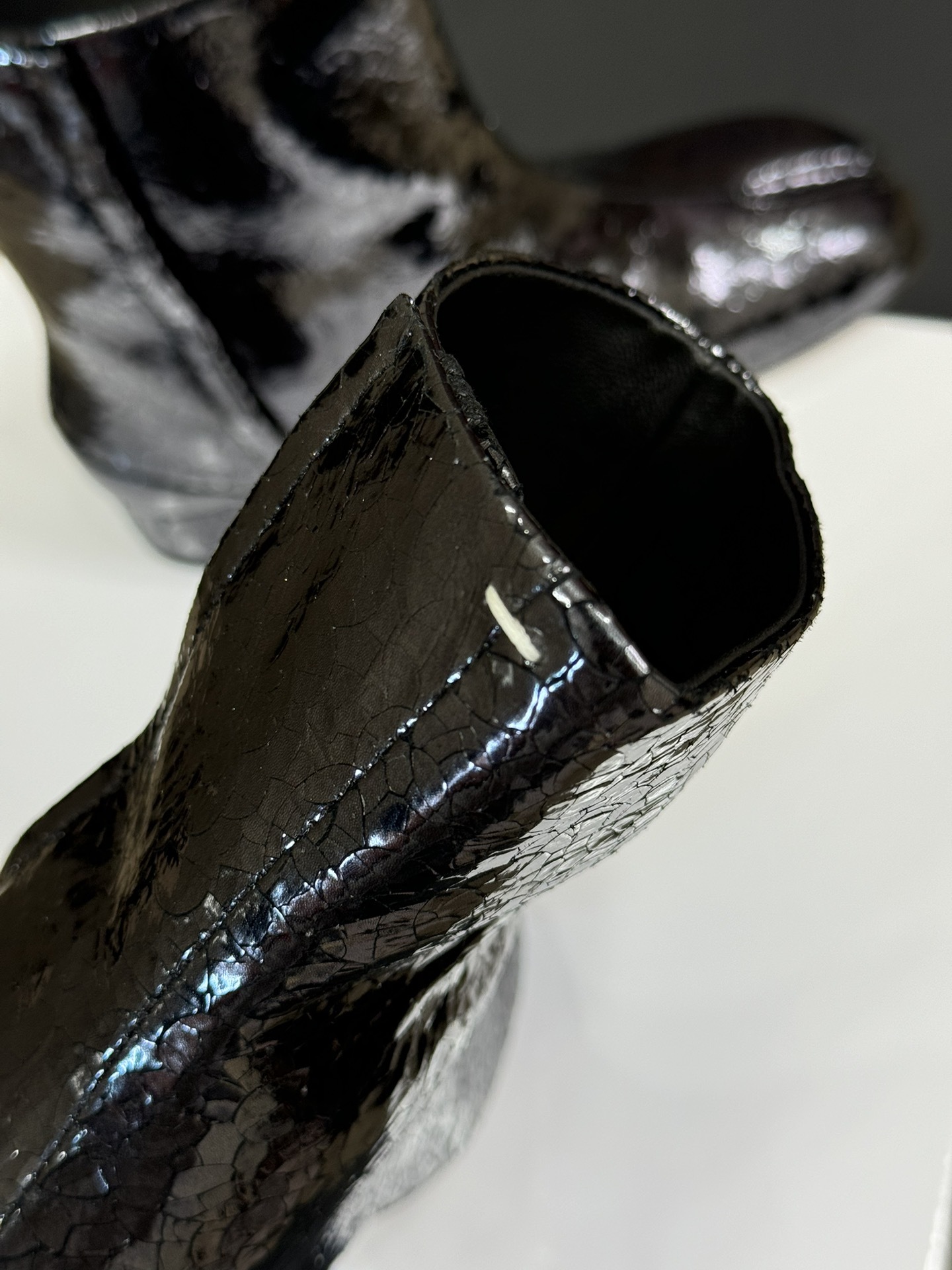 MaisonMargiela | 把 Tabi短靴焊在脚上秋冬时节永远可以相信短靴,风度温度兼具,稳稳拿