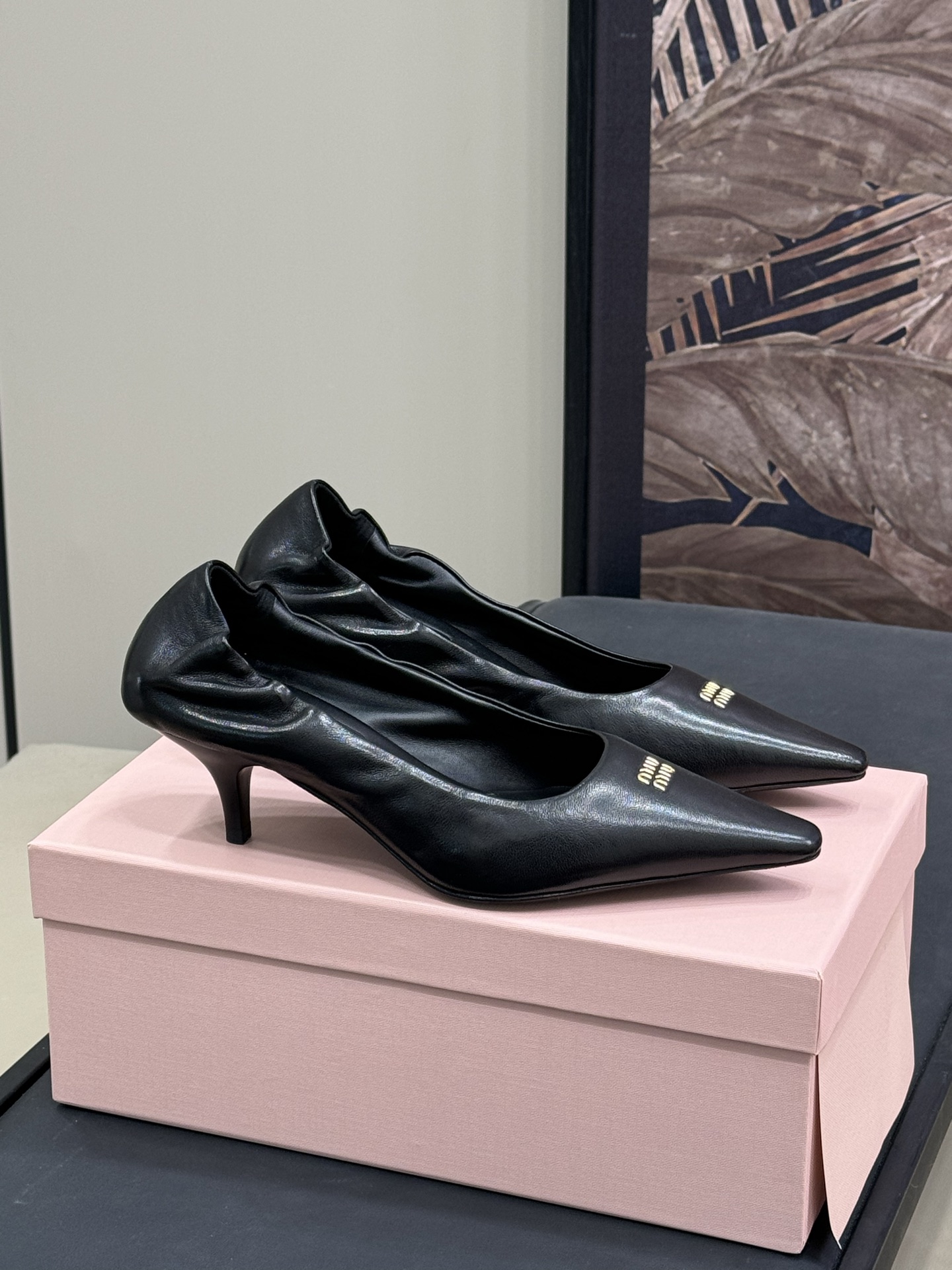 NO:236307,Miu…l ss25 new arrival ~ size 35-41, high heels, miumiu, high heels19860909Miu…l ss25 new arrival～ size 35-41,高跟鞋,miumiu,high heels,Women's Shoes