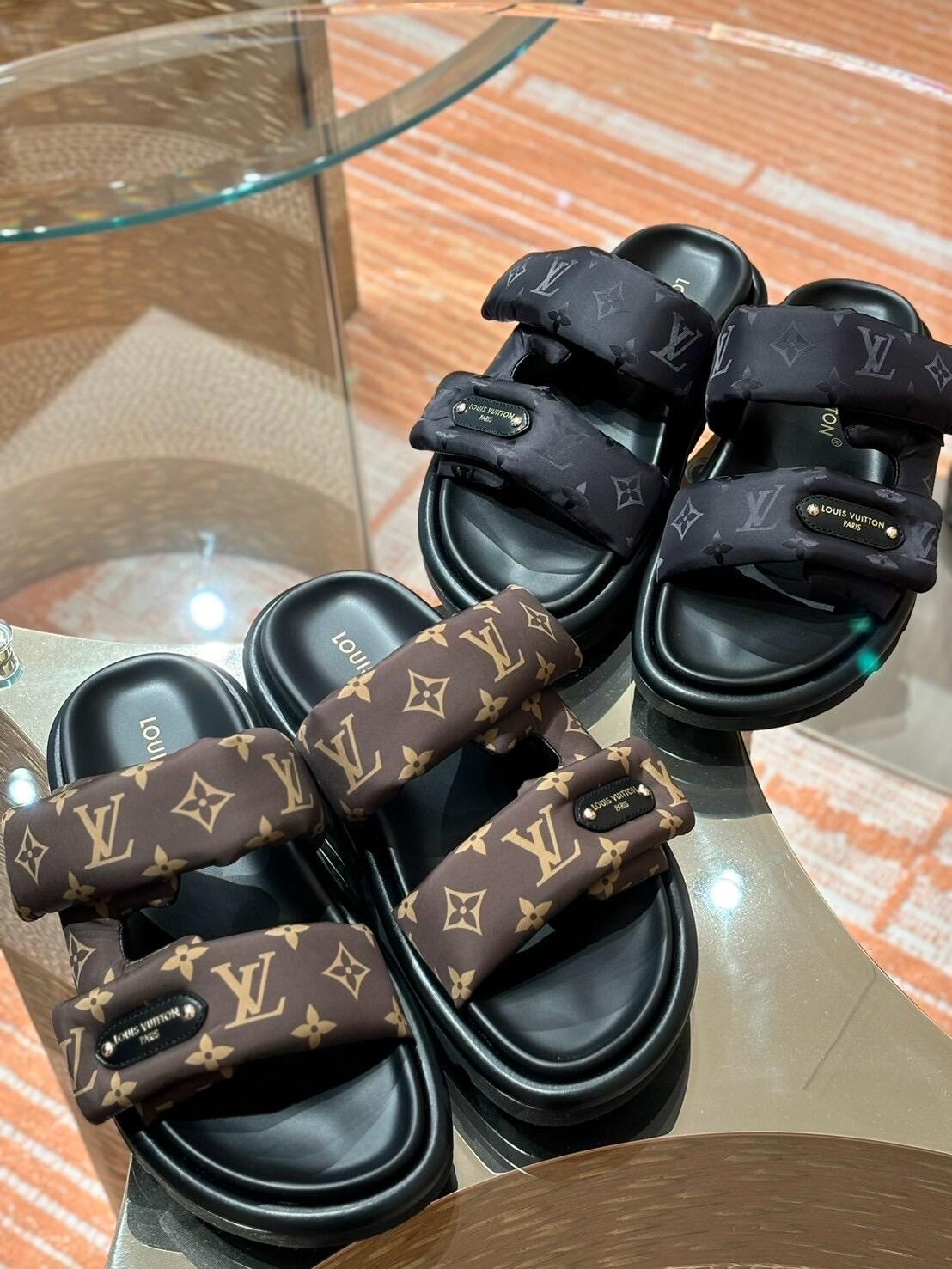 Louis Vuitton Pool Pillow Sandal: Luxurious Comfort & Style, Perfect for Couples 3 i1742963944023 3802 0 1