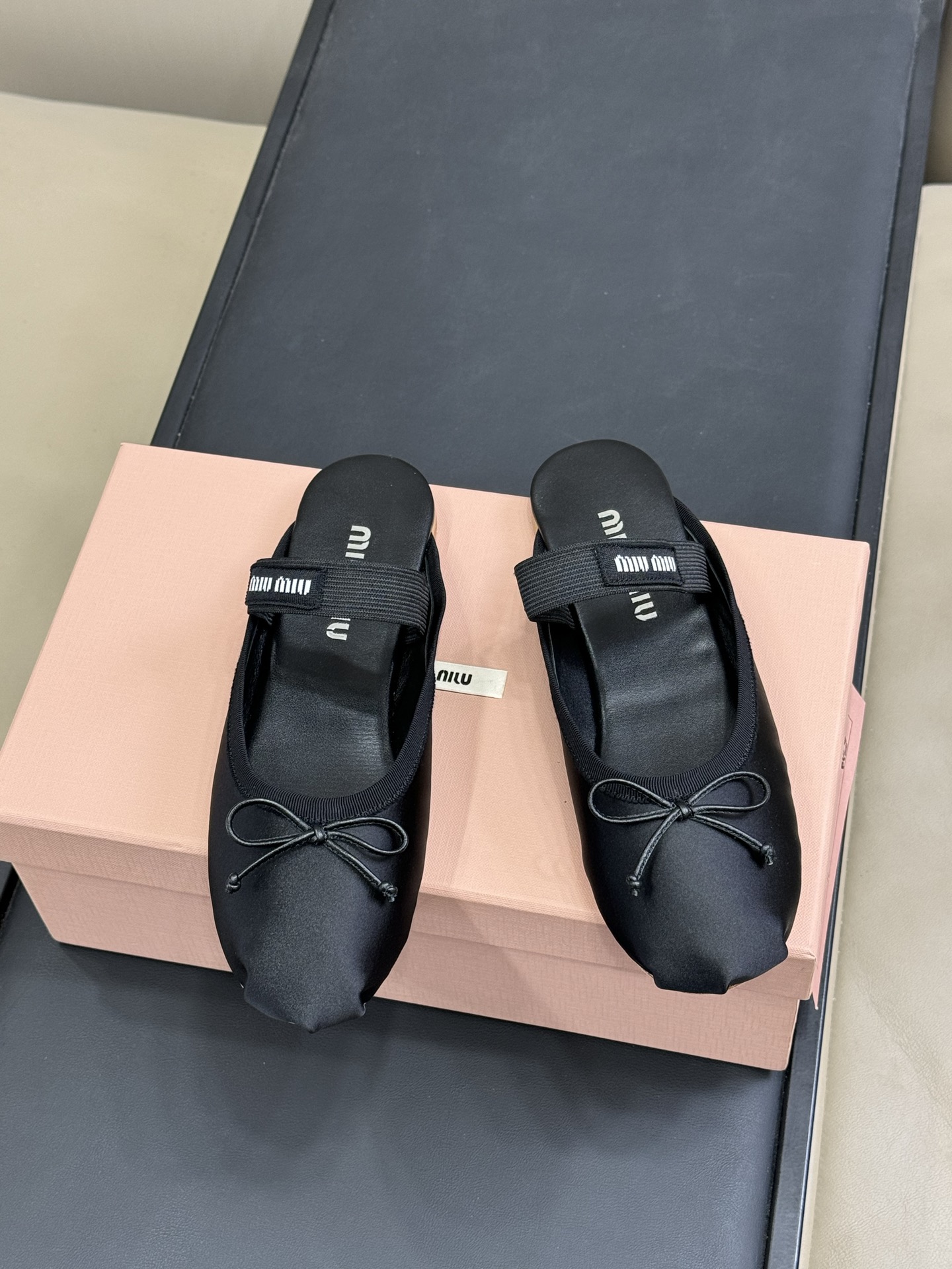 [Miu Miu Women