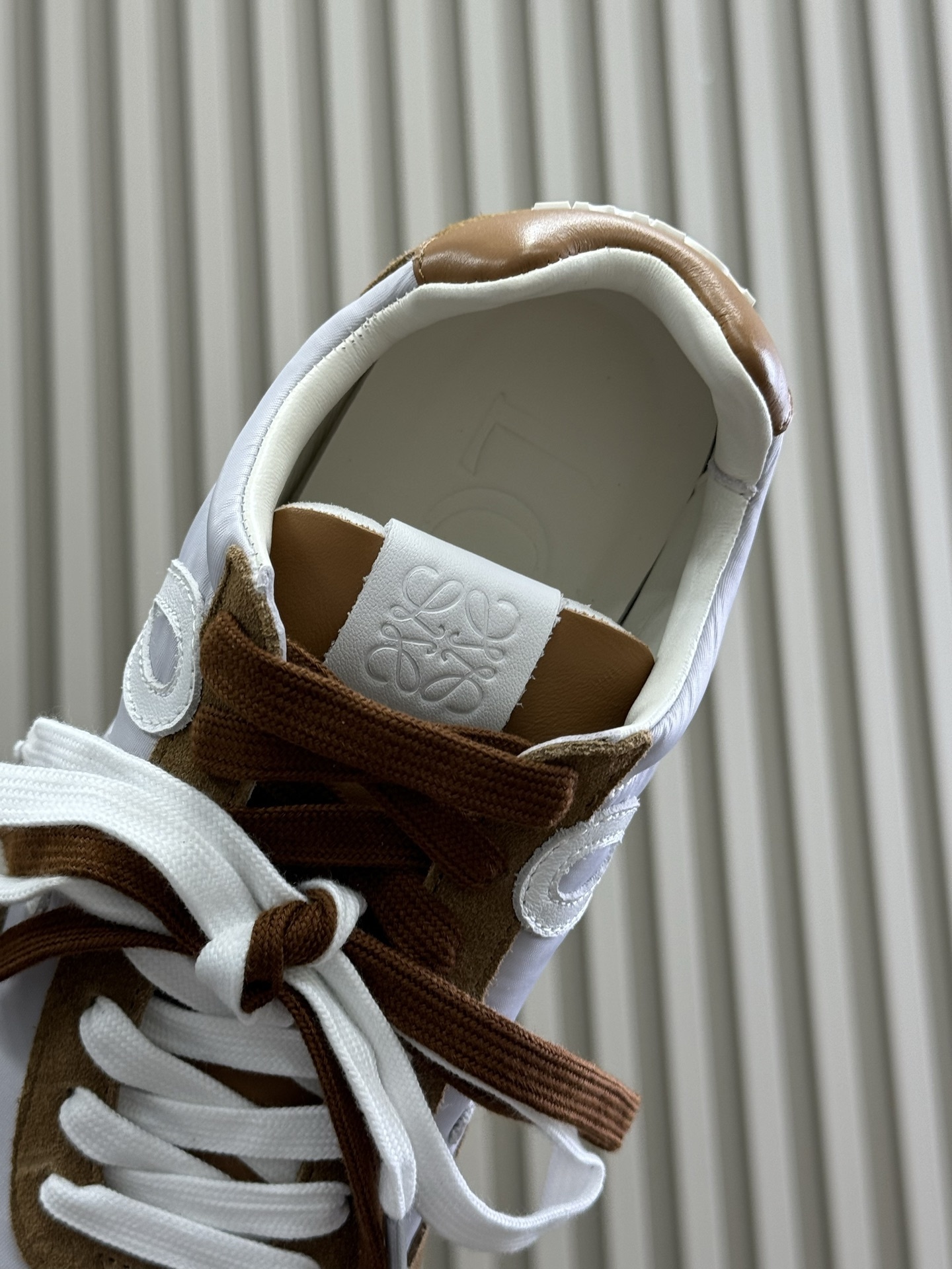 “New Loywell Ballet Runner Shoes in Hot Color for Fall, Size 35-40 with Two Shoelaces” - 图片 8