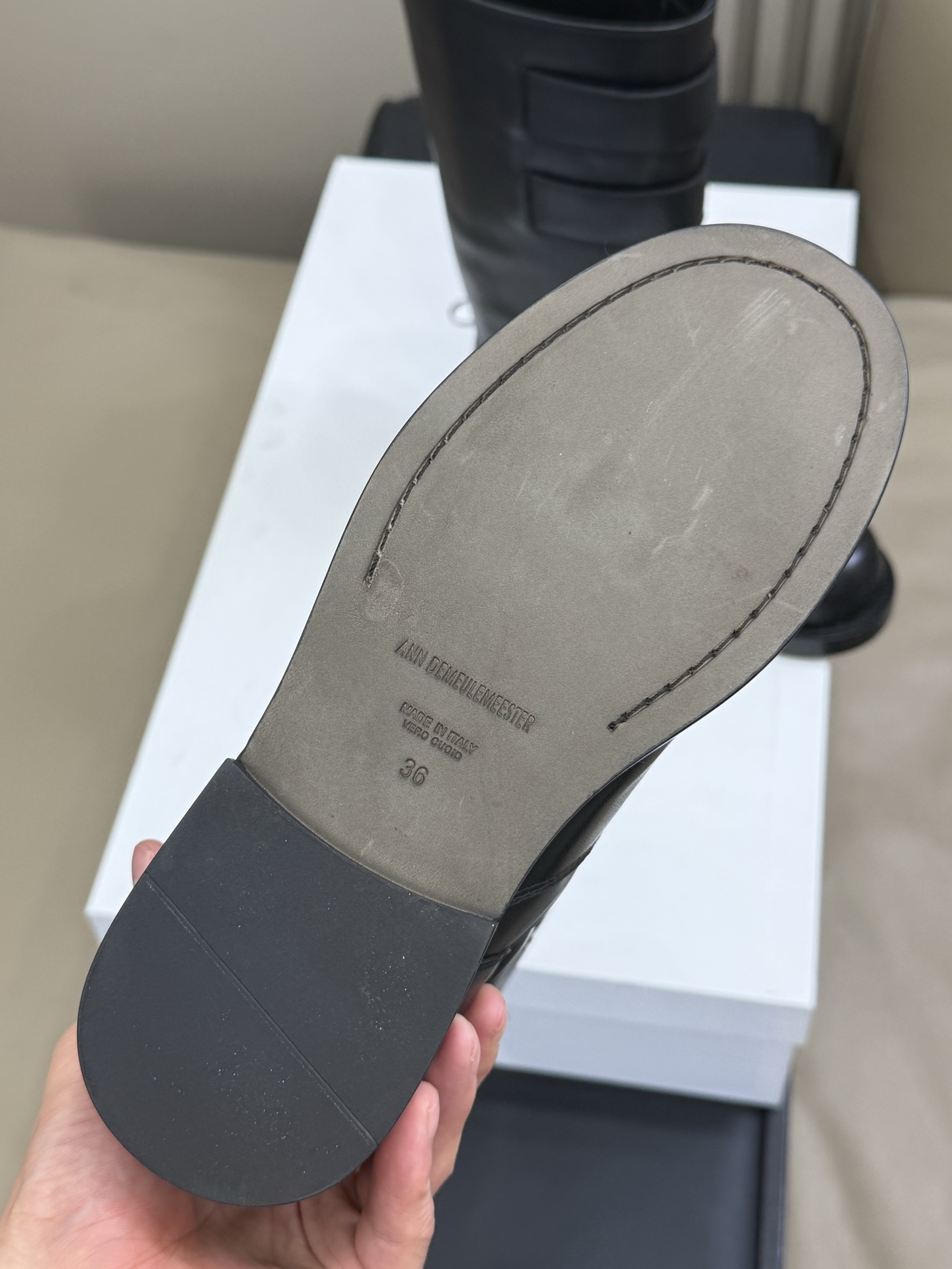 Ann Demeulemeester25新款战靴今年的秀款靴子越看越喜欢靴口松松的比较显瘦这个高度不会卡