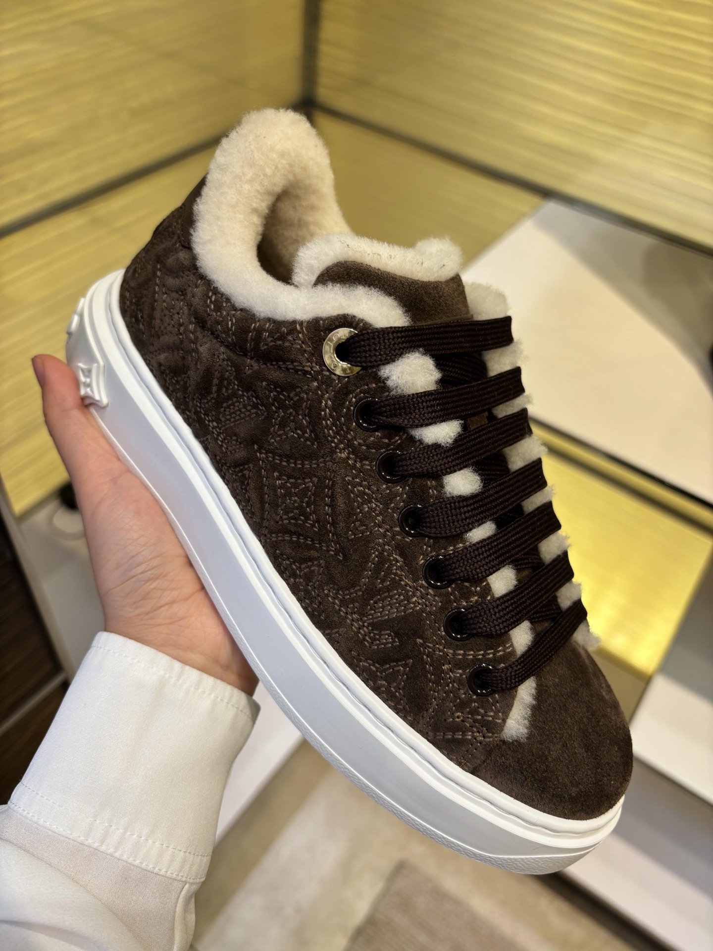 NO:559271,Autumn and winter hot items in the counter, casual shoes/sports shoes, sneakers19860909专柜秋冬爆款,休闲鞋/运动鞋,sneakers,Women's Shoes