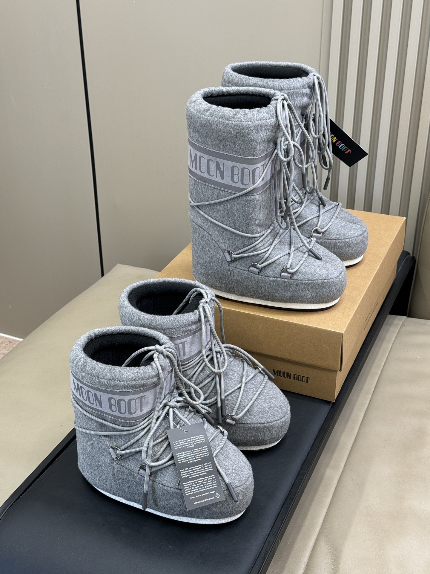 Moonboot这月亮雪地靴很出圈吗？去年这靴子看到好多辣妹子在穿搭配都是1.7的即视感！巨显腿长那种！