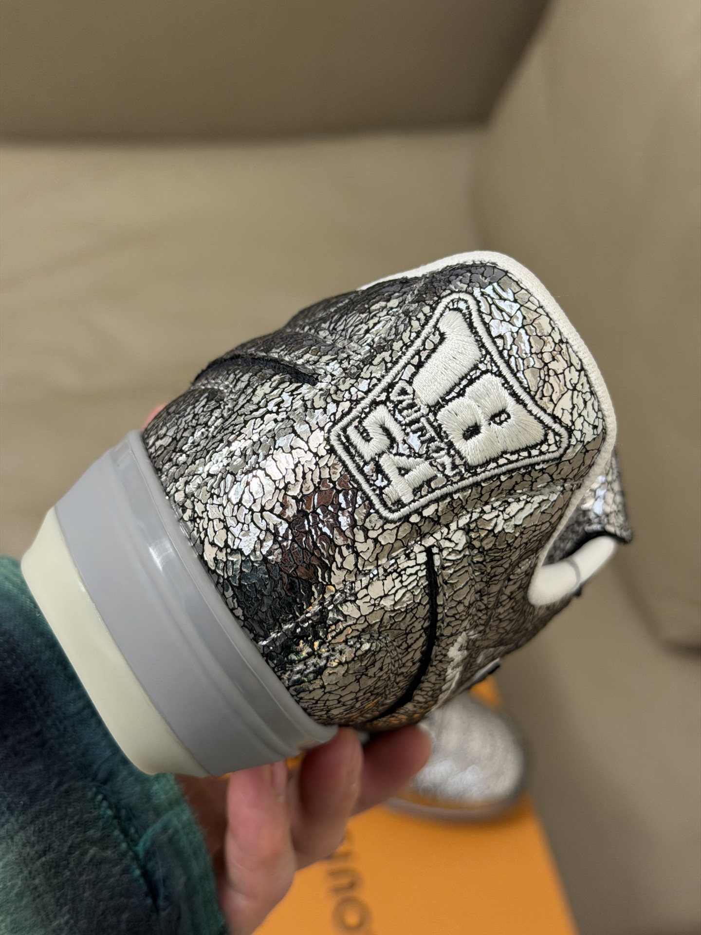 LV x Pharrell 全新Footprint足球鞋新配色Pharrell执掌下的Louis Vui