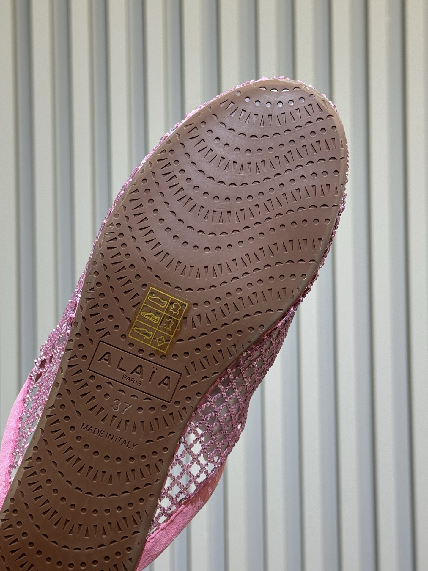 单鞋 拖鞋-40 alaia 26c new arrival～渔网系列爆🔥单品，时下流行审美。不过应该就