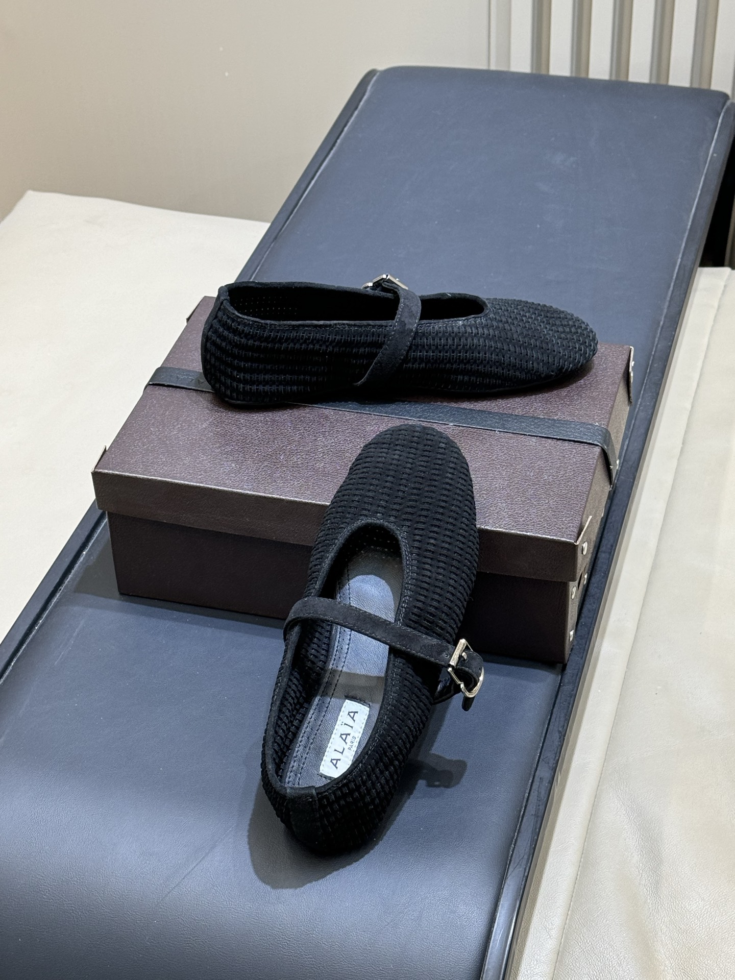 alaia 编织芭蕾舞鞋新品整只鞋面 纯手工编织的，比较耗时！复古时髦，春夏度假⛱️很谙哦size 35