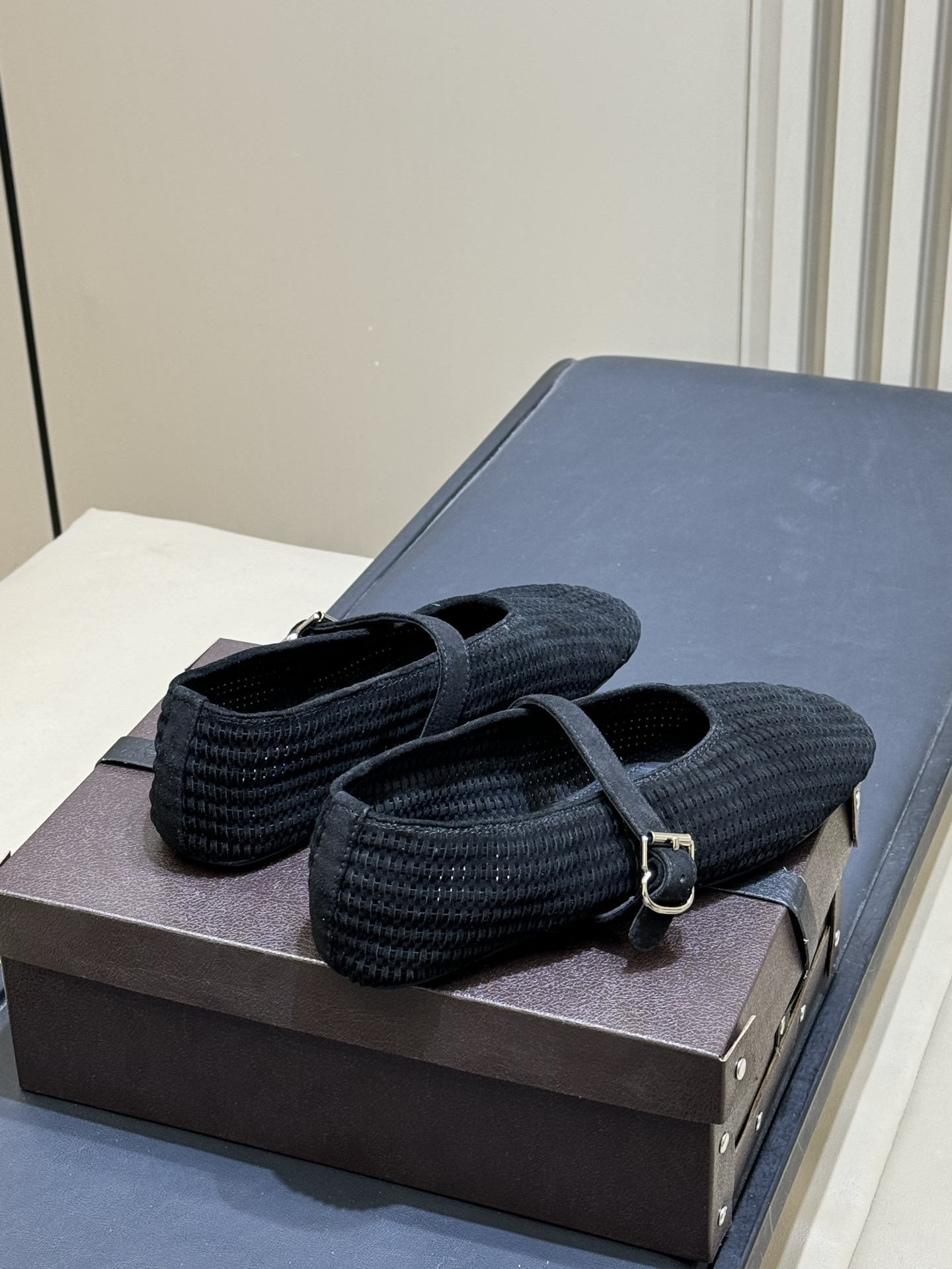 alaia 编织芭蕾舞鞋新品整只鞋面 纯手工编织的，比较耗时！复古时髦，春夏度假⛱️很谙哦size 35