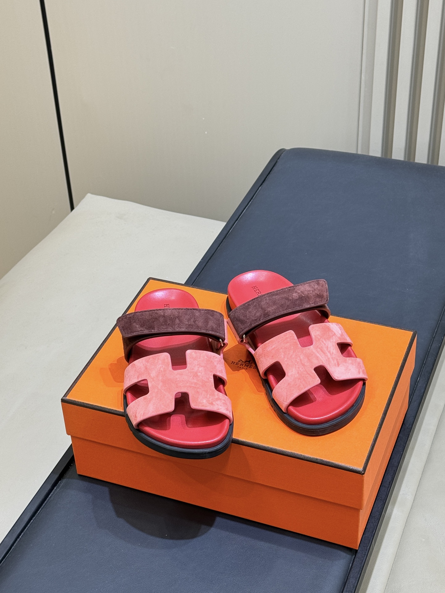 Шлёпанцы Hermès