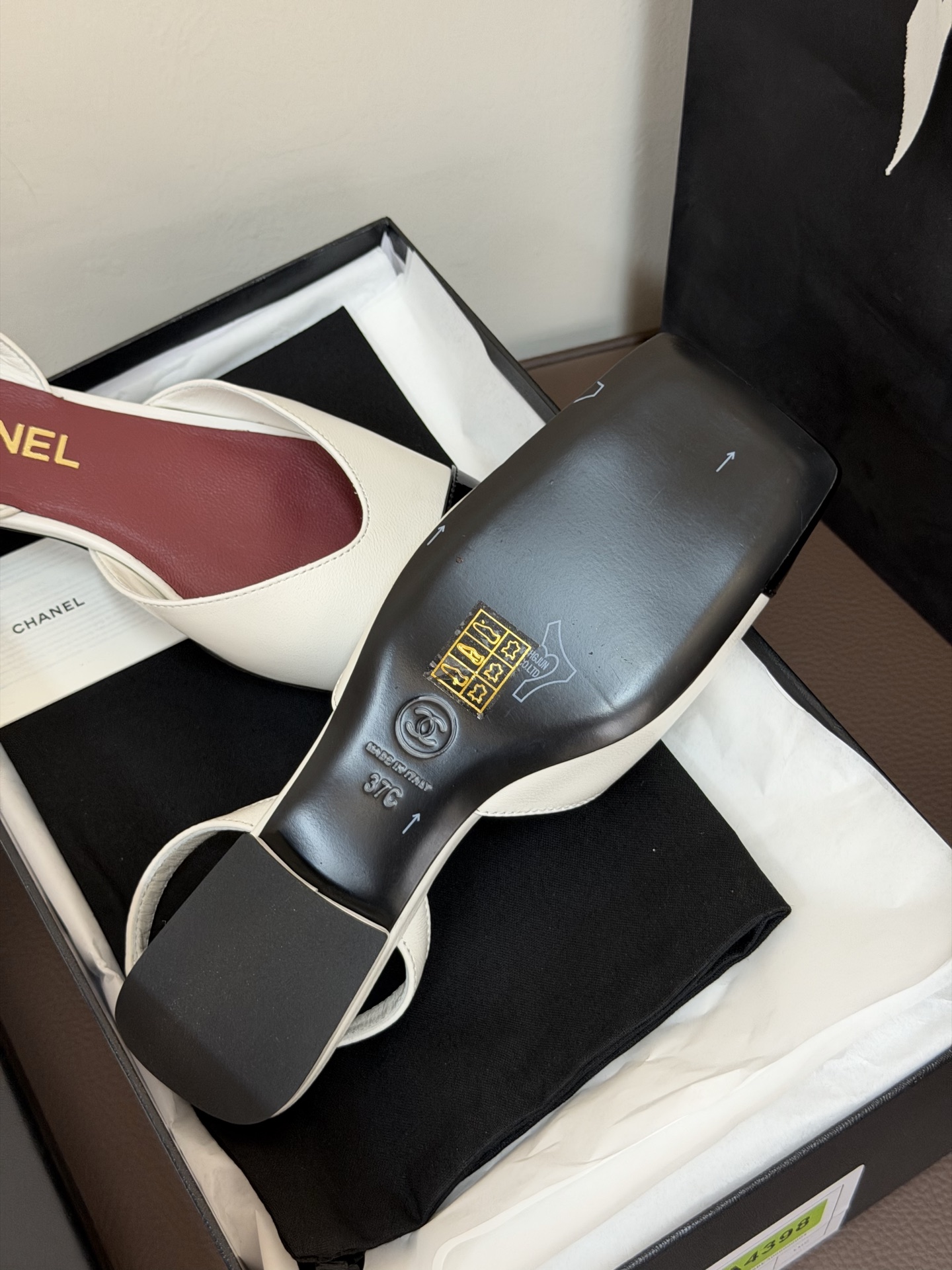 Chanel ss26 new arrival～小香26春夏方头平底玛丽珍新款这个系列真的很出圈，大胆的