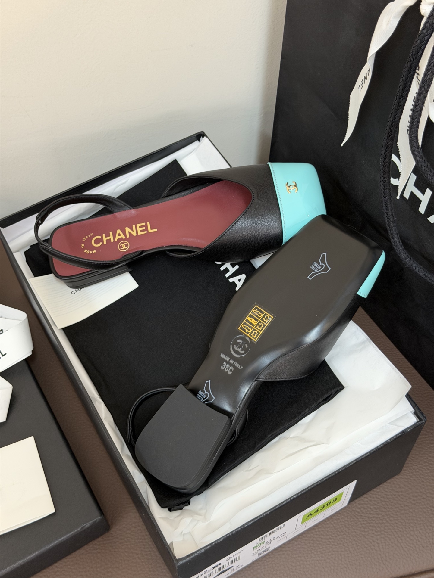 Chanel ss26 new arrival～小香26春夏方头平底玛丽珍新款这个系列真的很出圈，大胆的