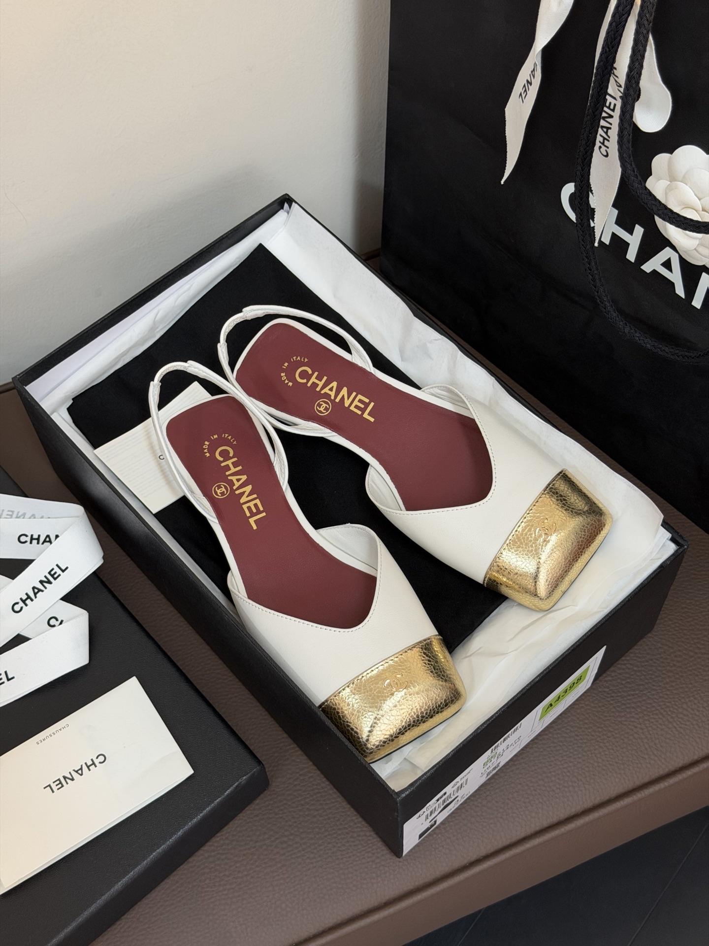 Chanel ss26 new arrival～小香26春夏方头平底玛丽珍新款这个系列真的很出圈，大胆的