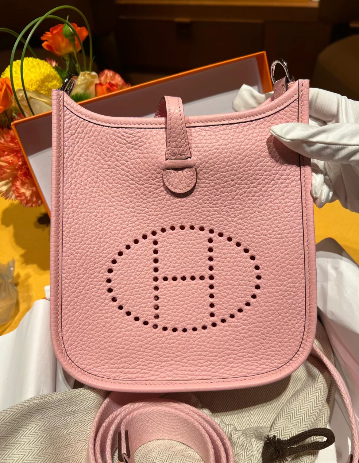 Hermes Evelyne Crossbody & Shoulder Bags Online From China Designer
 Pink Mini