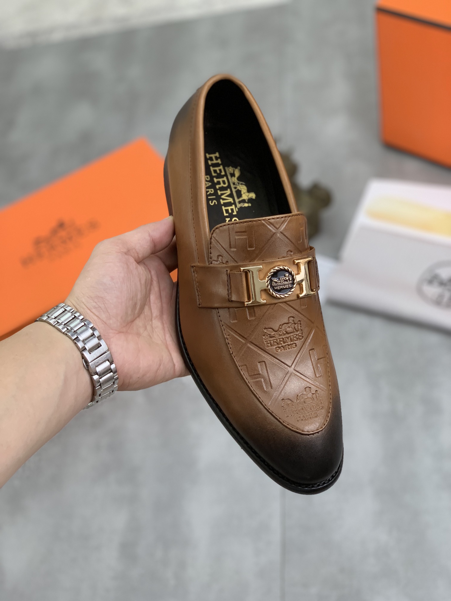 [Precio real] Piel de vaca teñida al agua 🆘[Hermès] ¡Los últimos zapatos de cuero de negocios informales para hombre d…
