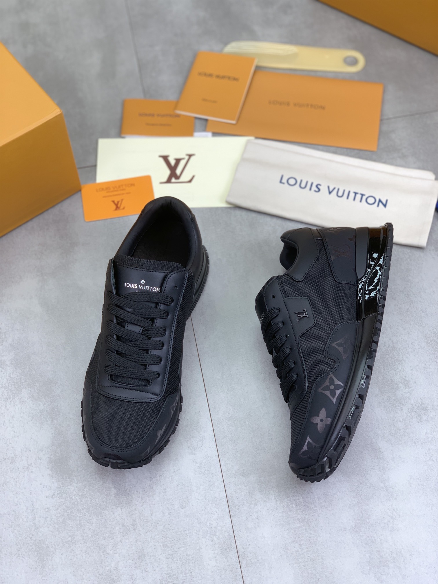 Louis Vuitton Men's Black Leather Run Away Sneakers - Size 38-44 6 i1718815036 7364 2