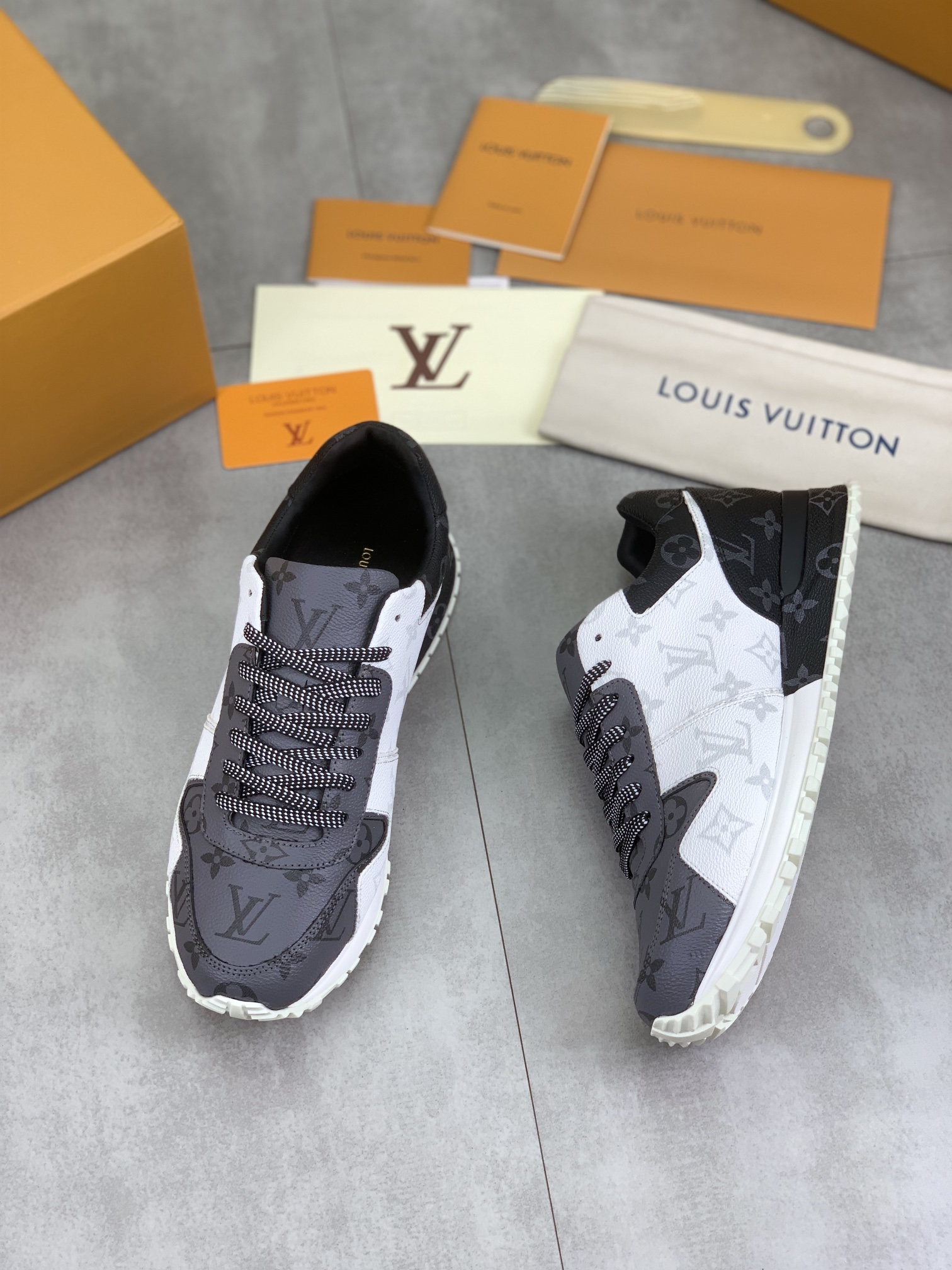 Louis Vuitton Men's Run Away Pulse Sneaker in Monogram Leather 6 i1718815054 5125 0