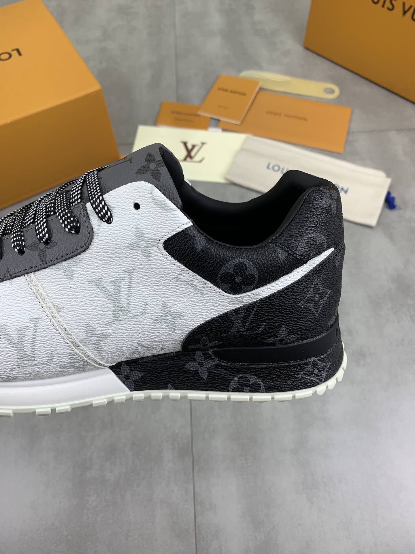 Louis Vuitton Men's Run Away Pulse Sneaker in Monogram Leather 8 i1718815054 8824 0