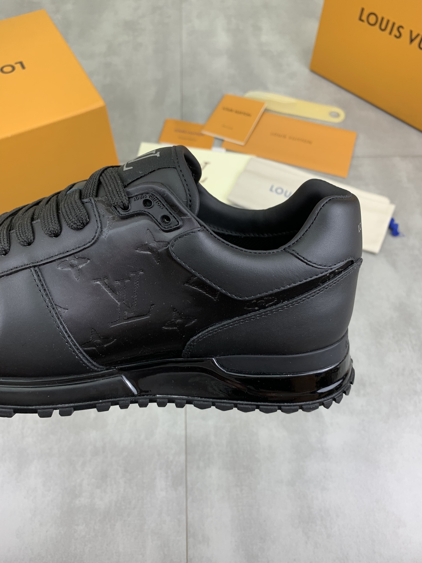 Louis Vuitton Men's Black Leather Run Away Sneakers Size 38-44 8 i1718815073 107 0