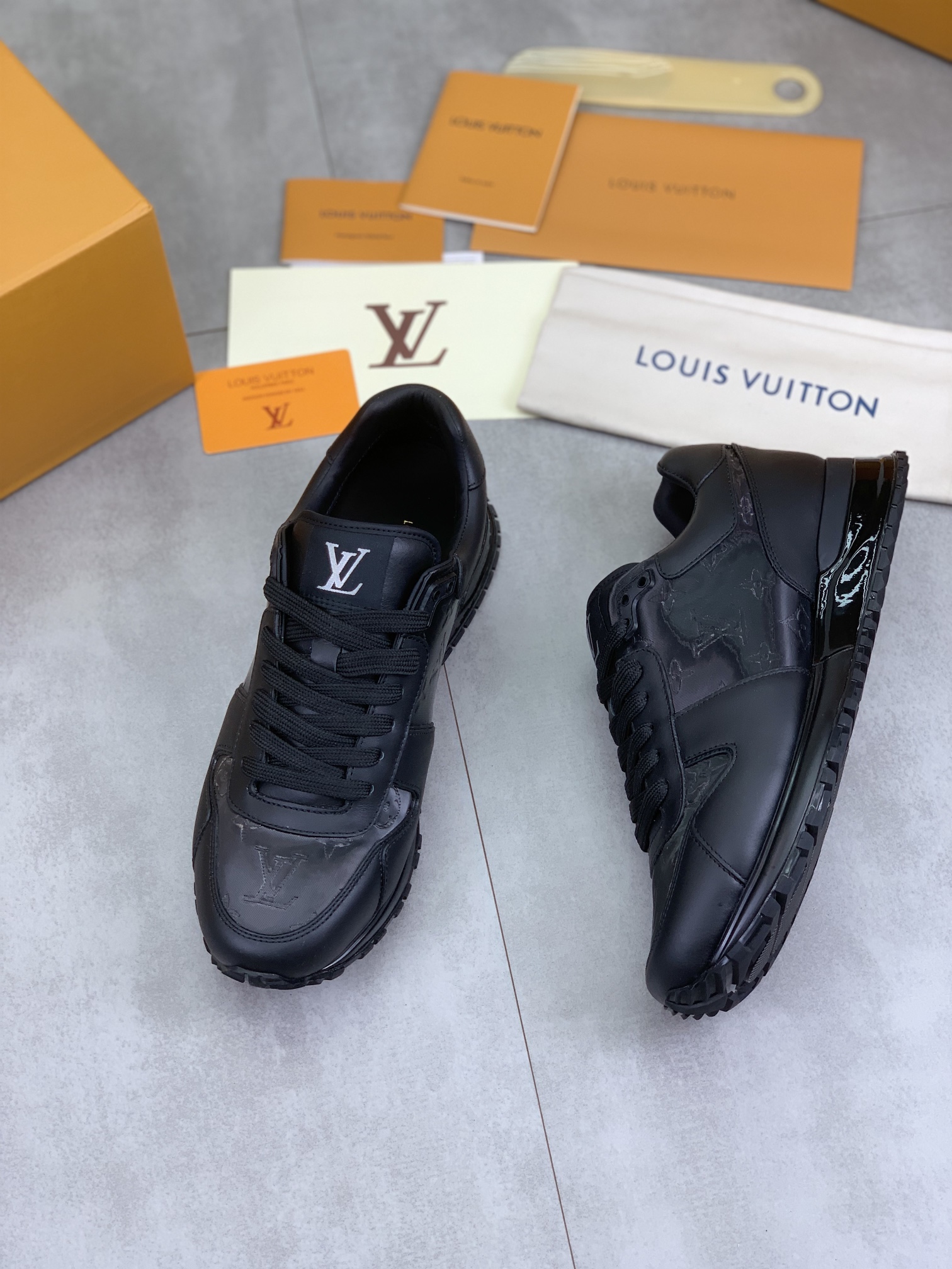 Louis Vuitton Men's Black Leather Run Away Sneakers Size 38-44 6 i1718815073 4022 0