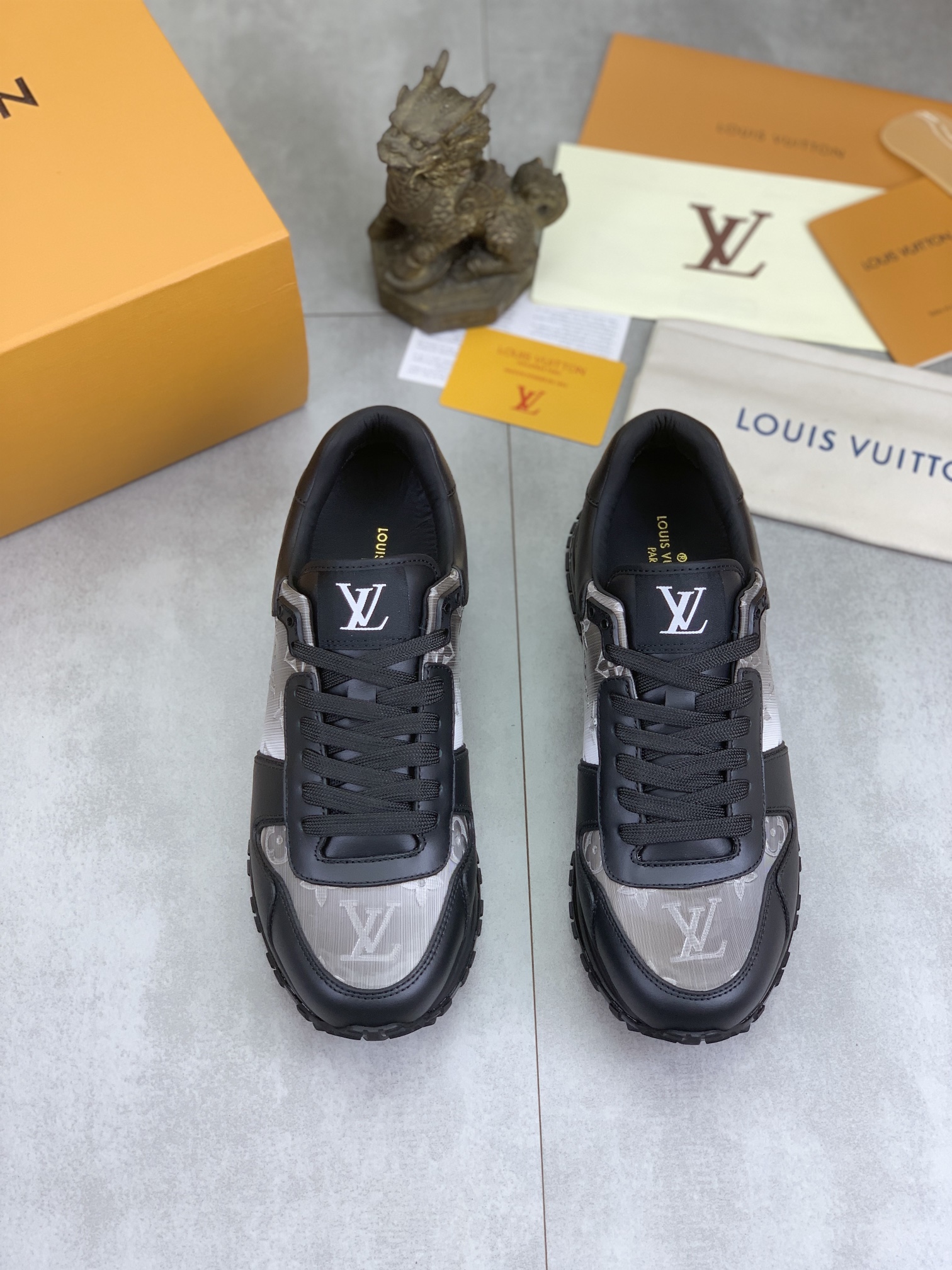 Louis Vuitton Men's Black Leather Run Away Sneakers Monogram Size 38-44 3 i1719847666 2931 0