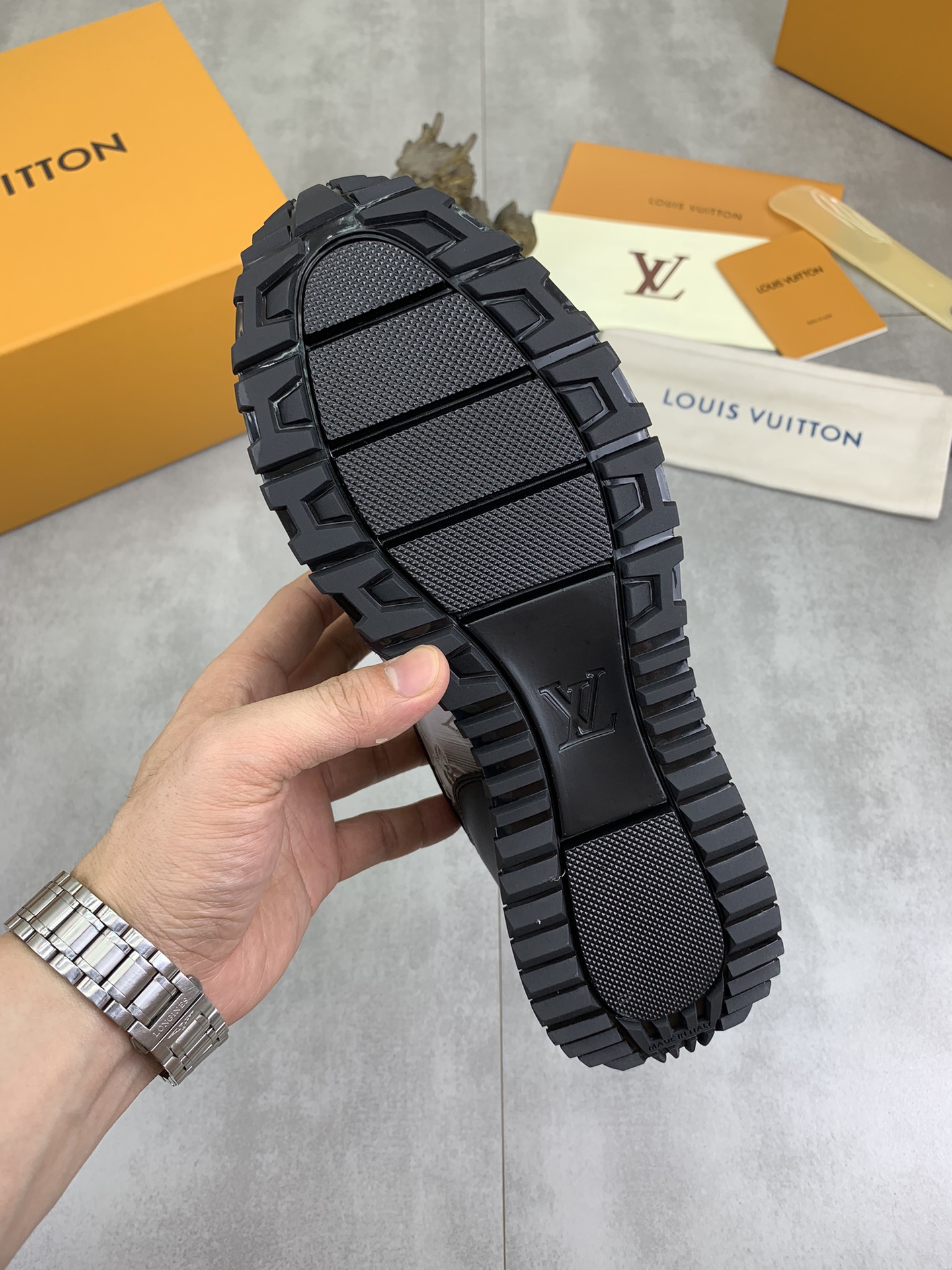 Louis Vuitton Men's Black Leather Run Away Sneakers Monogram Size 38-44 9 i1719847666 943 0
