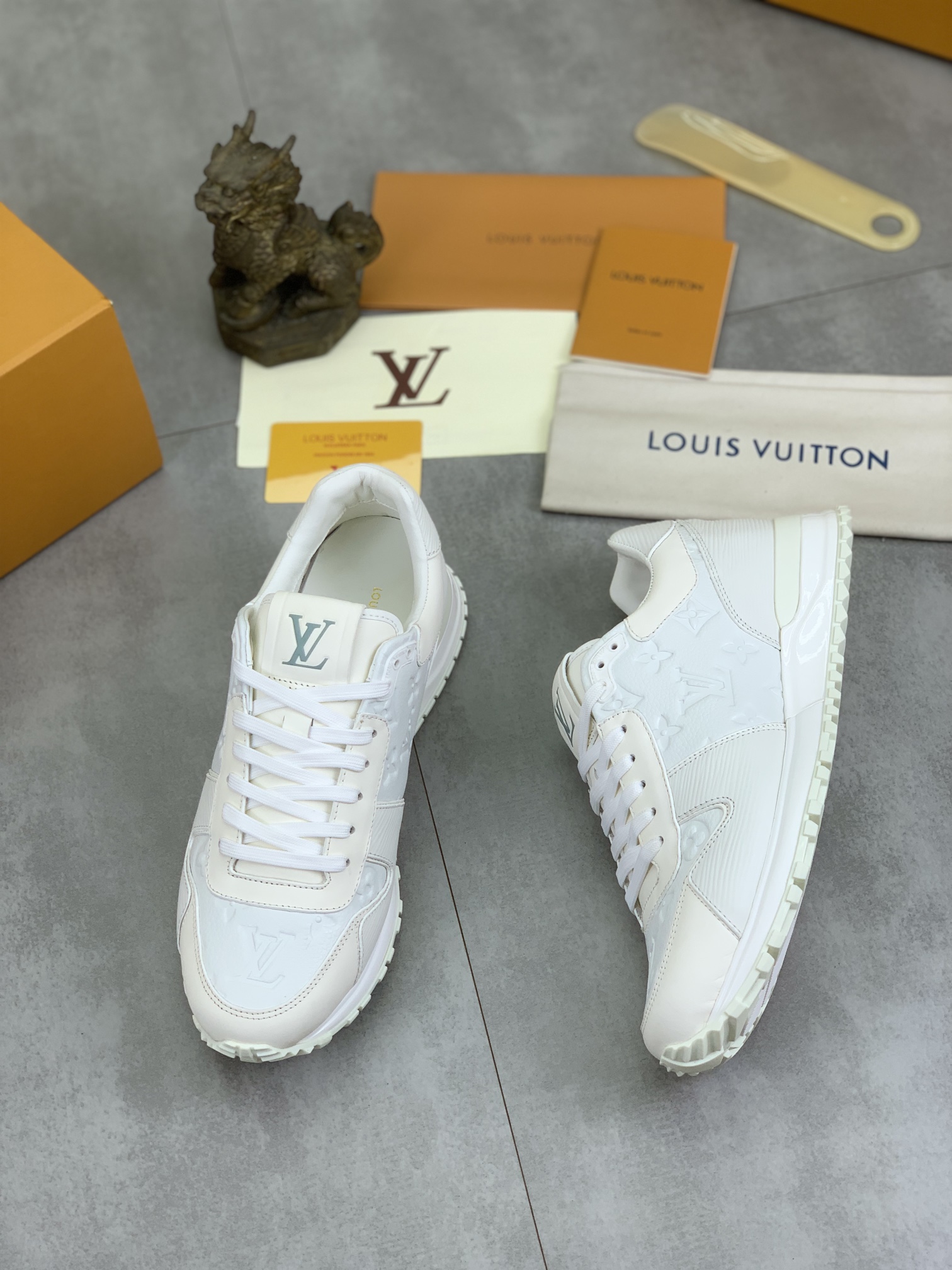Louis Vuitton Men's White Leather Run Away Sneakers, Size 38-44 6 i1719847741 9545 0