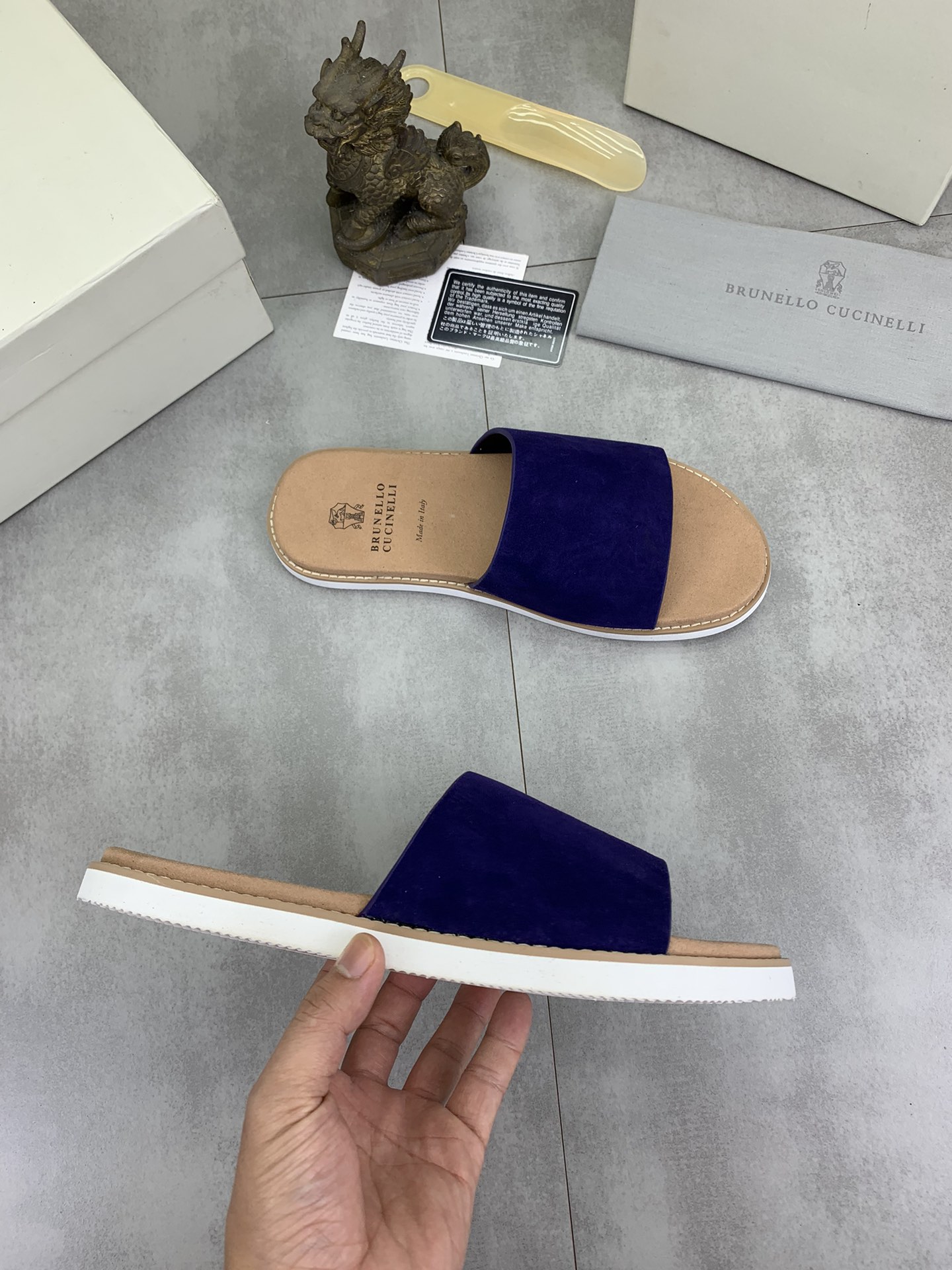 Precio de fábrica P130 Precio real Brunello Cucinelli BC New Suede Slippers, 24ss New Collection ¡Es