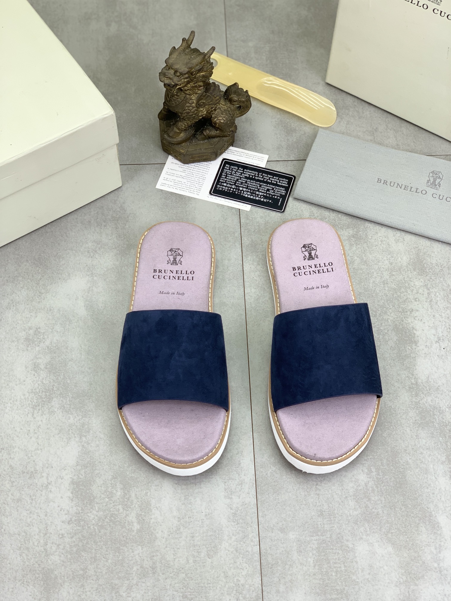 Precio de fábrica P130 Precio real Brunello Cucinelli BC New Suede Slippers, 24ss New Collection ¡Es