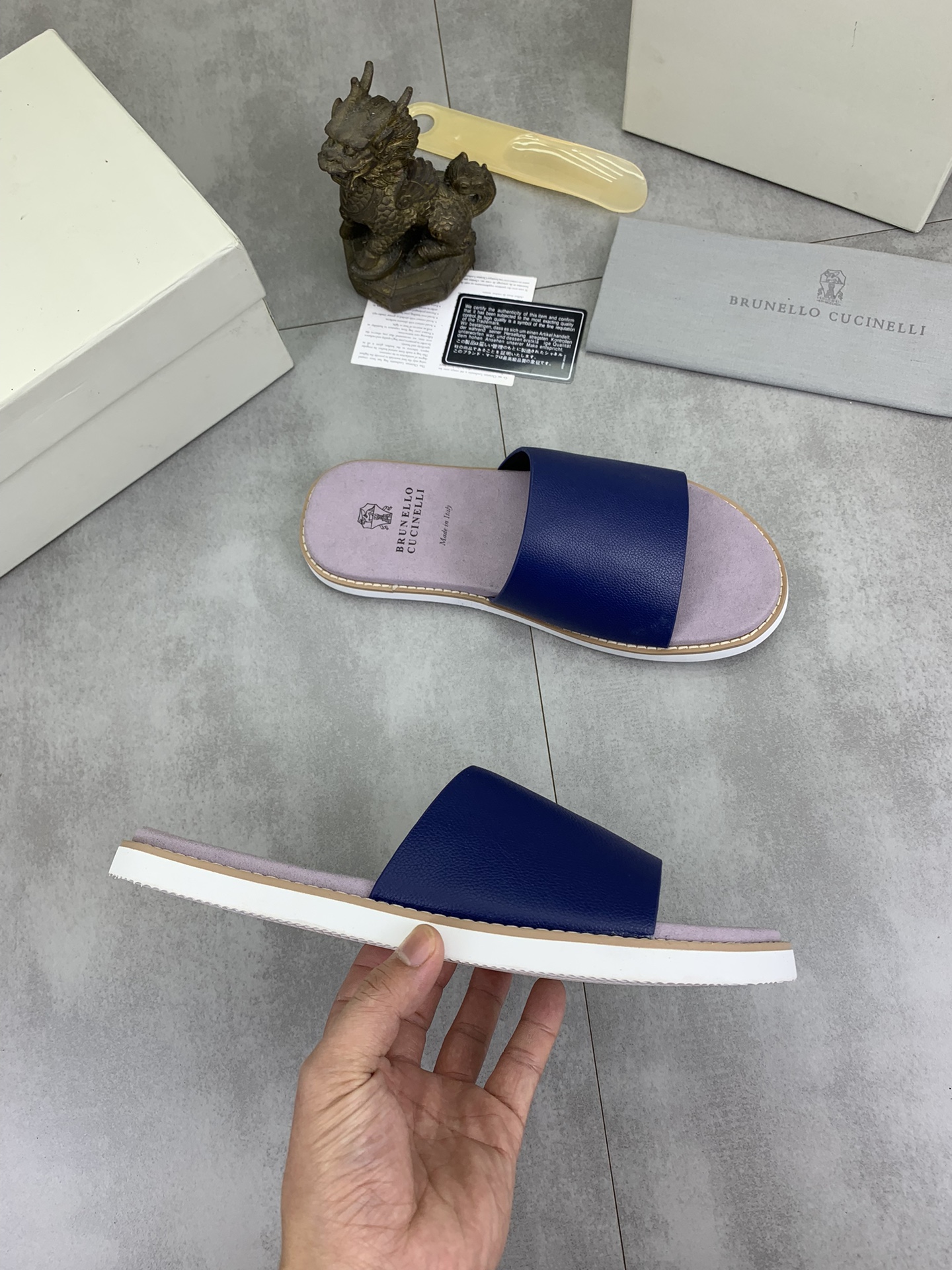 Precio de fábrica P130 Precio real Brunello Cucinelli BC New Suede Slippers, 24ss New Collection ¡Es