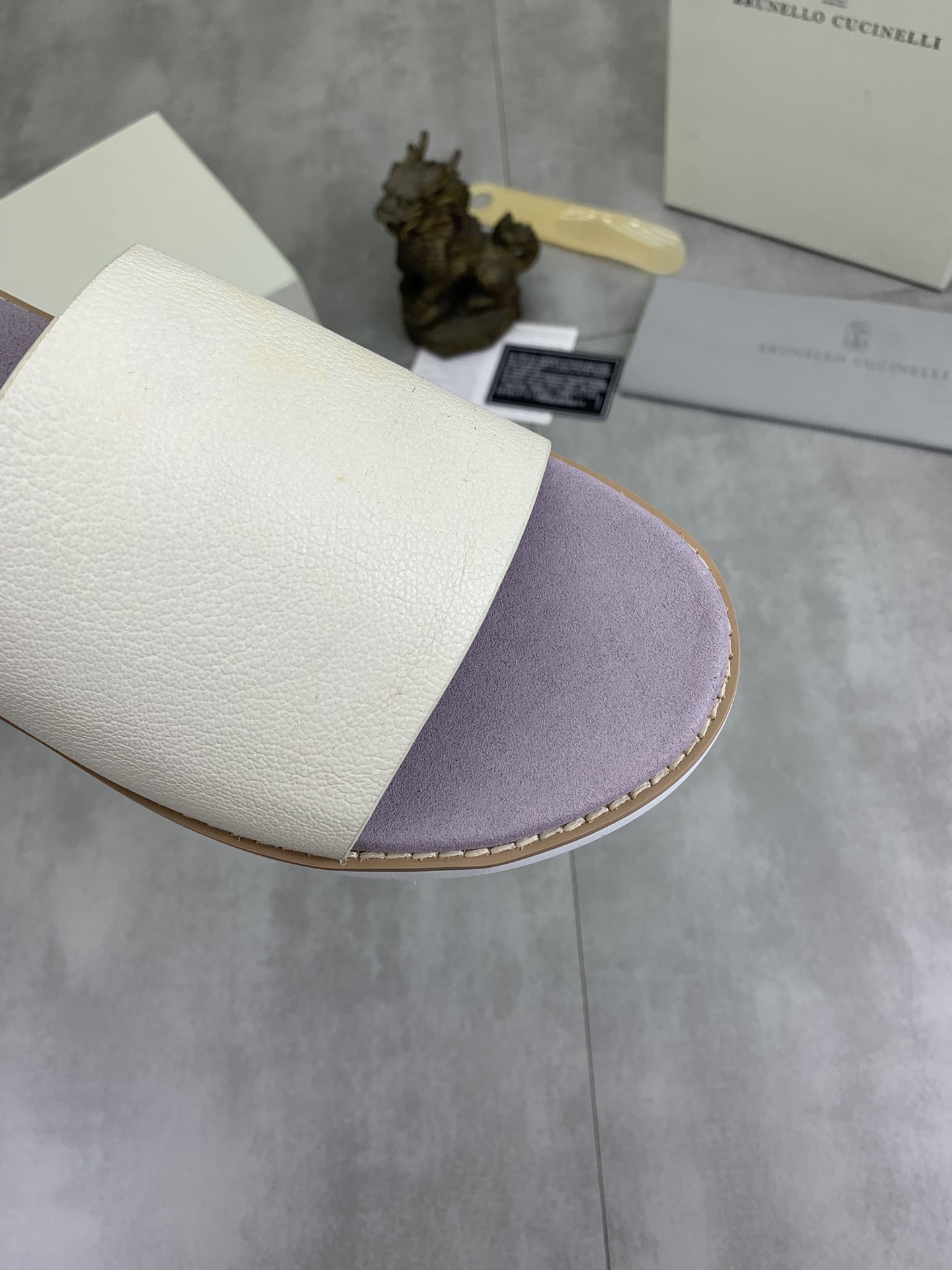 Precio de fábrica P130 Precio real Brunello Cucinelli BC New Suede Slippers, 24ss New Collection ¡Es