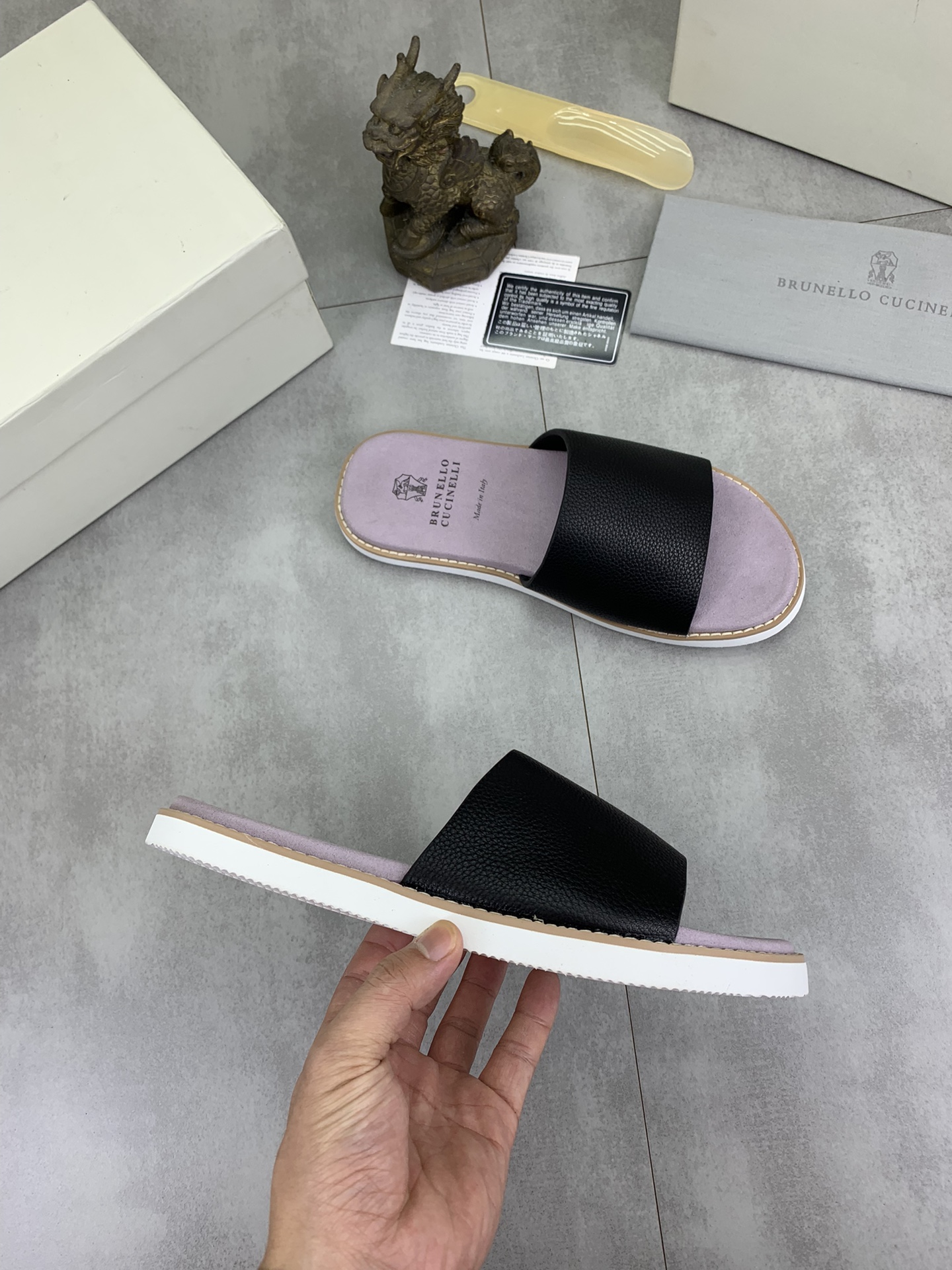 Precio de fábrica P130 Precio real Brunello Cucinelli BC New Suede Slippers, 24ss New Collection ¡Es