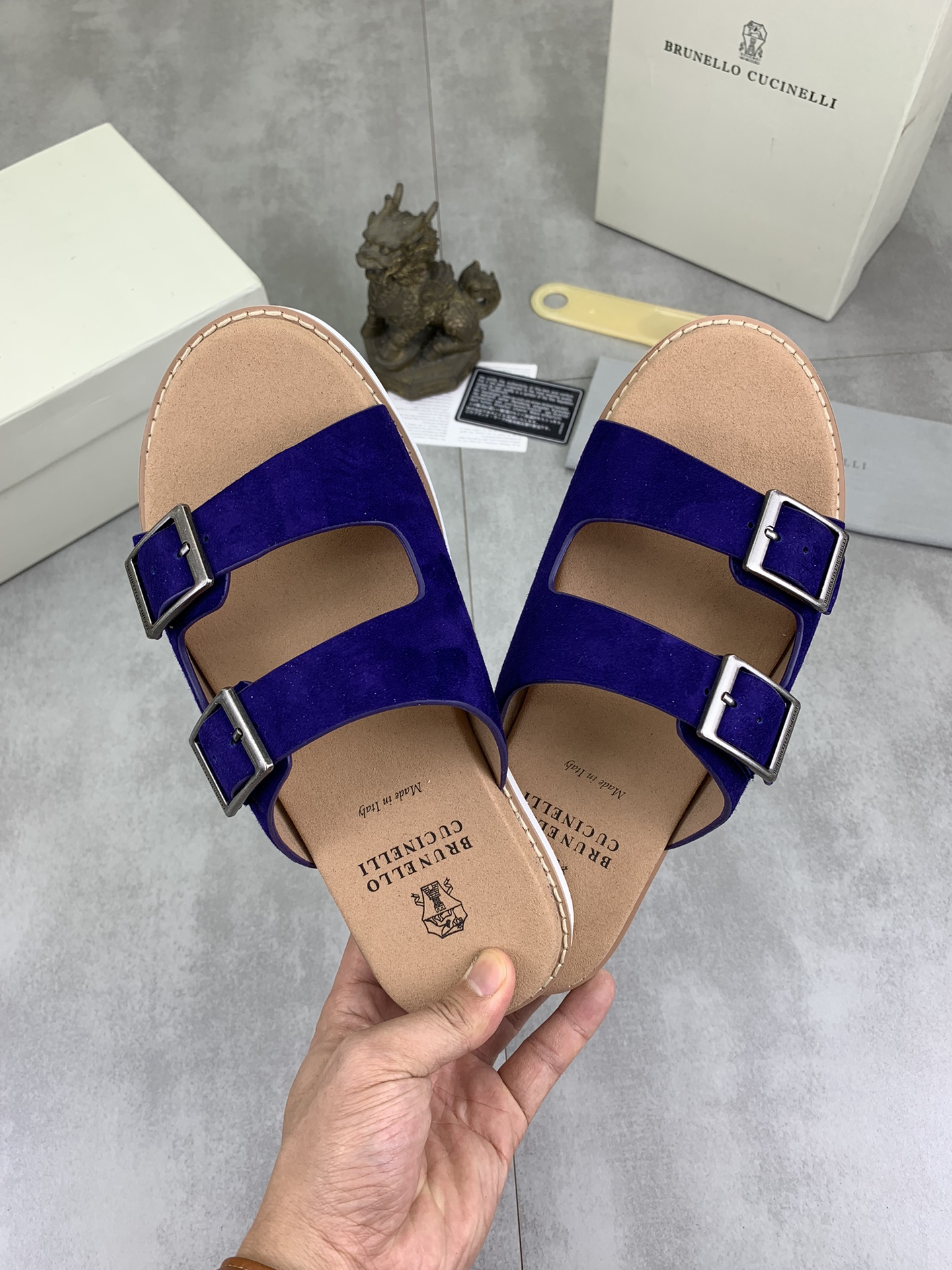 Precio de fábrica P150 Precio real Brunello Cucinelli BC New Suede Slippers, 24ss New Collection ¡Es