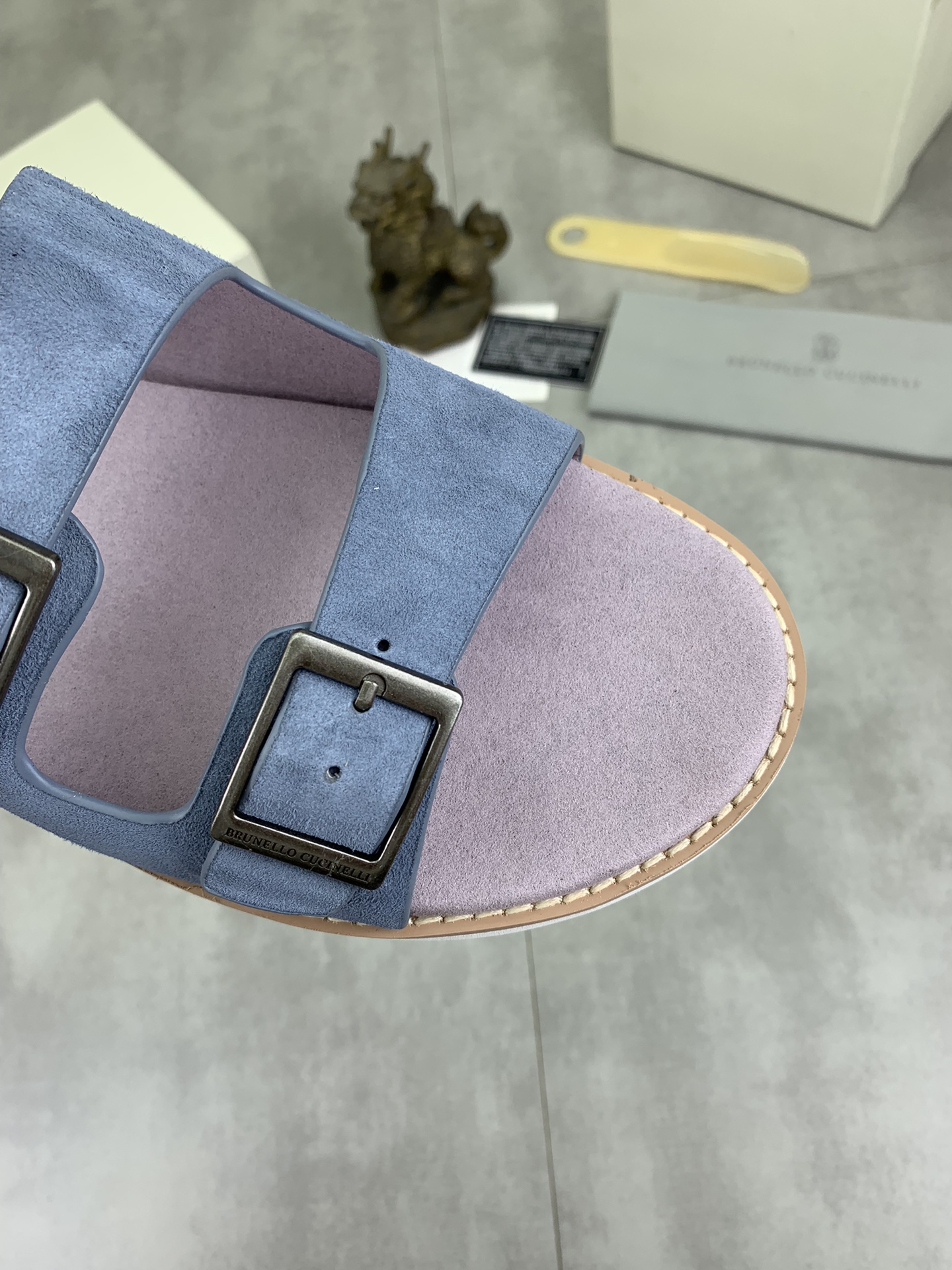Precio de fábrica P150 Precio real Brunello Cucinelli BC New Suede Slippers, 24ss New Collection ¡Es