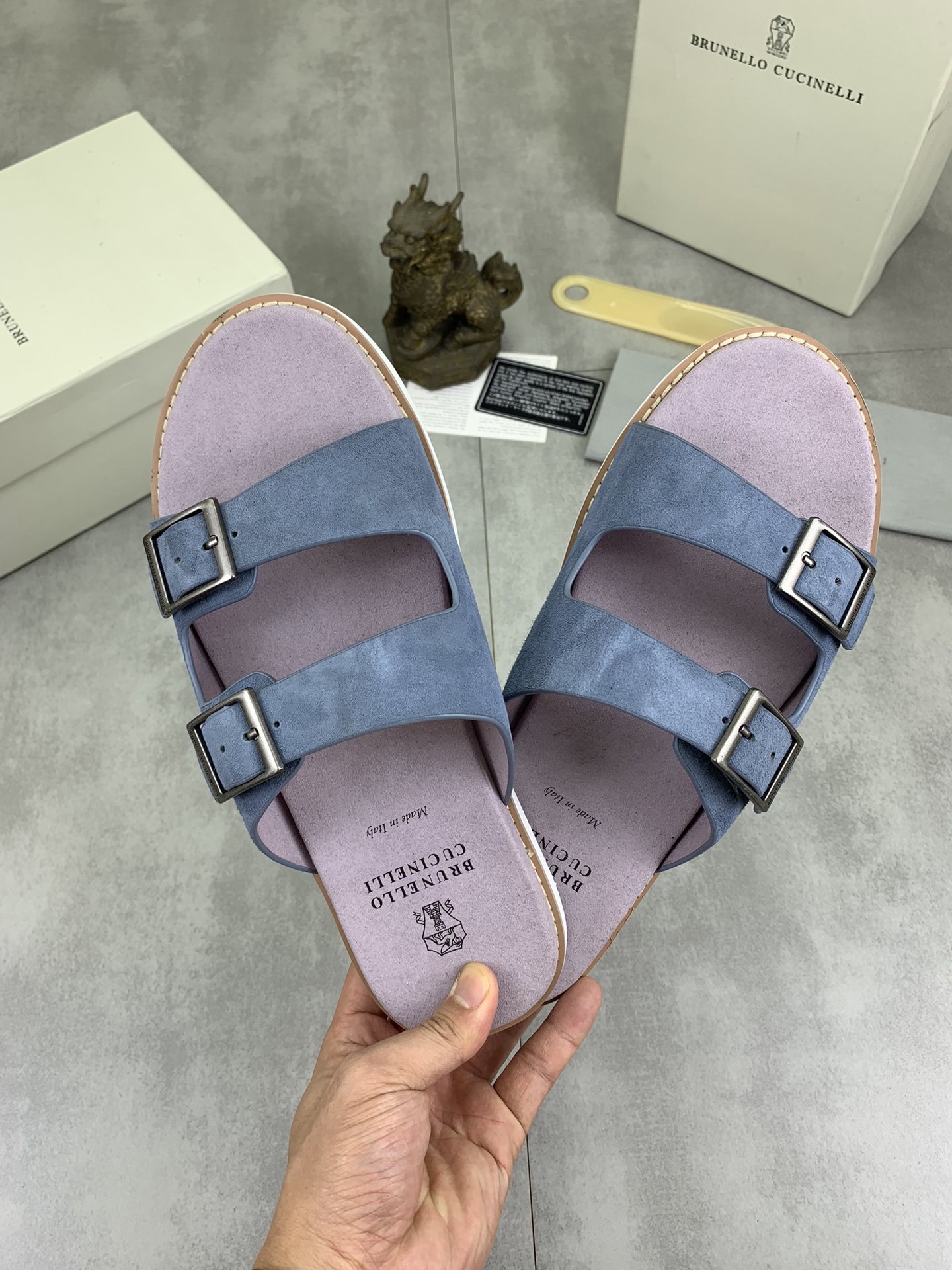 Precio de fábrica P150 Precio real Brunello Cucinelli BC New Suede Slippers, 24ss New Collection ¡Es