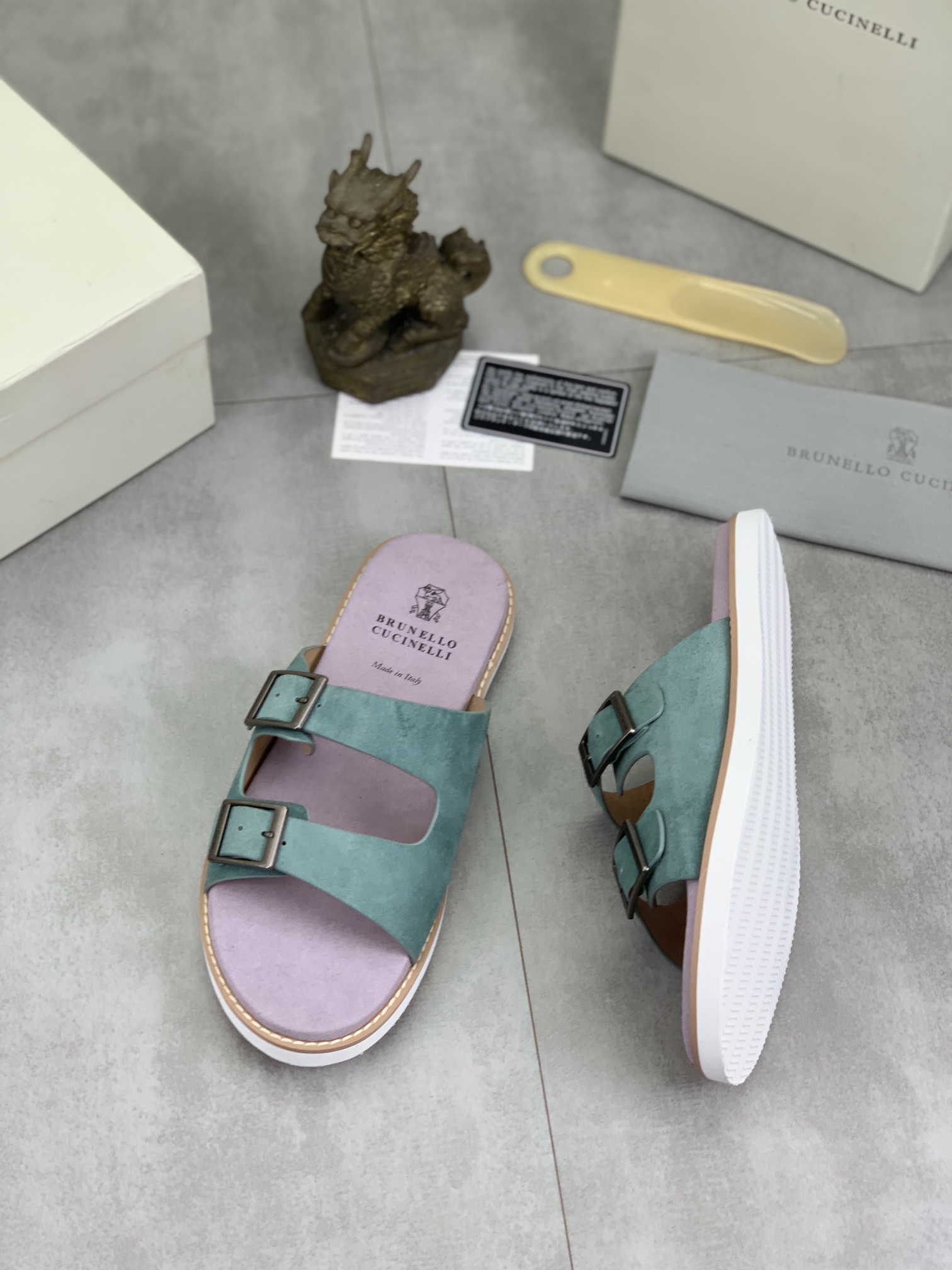 Precio de fábrica P150 Precio real Brunello Cucinelli BC New Suede Slippers, 24ss New Collection ¡Es