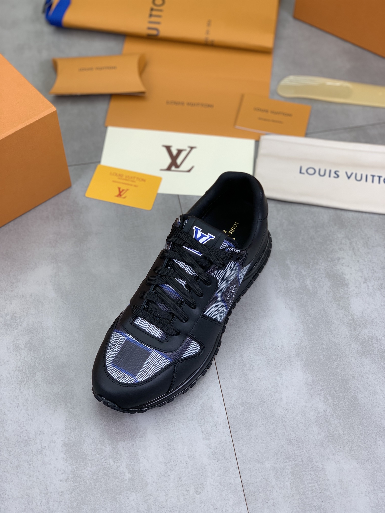 Louis Vuitton Men's Black Leather and Rubber Sneakers, Size 38-44 5 i1722099330 8351 0