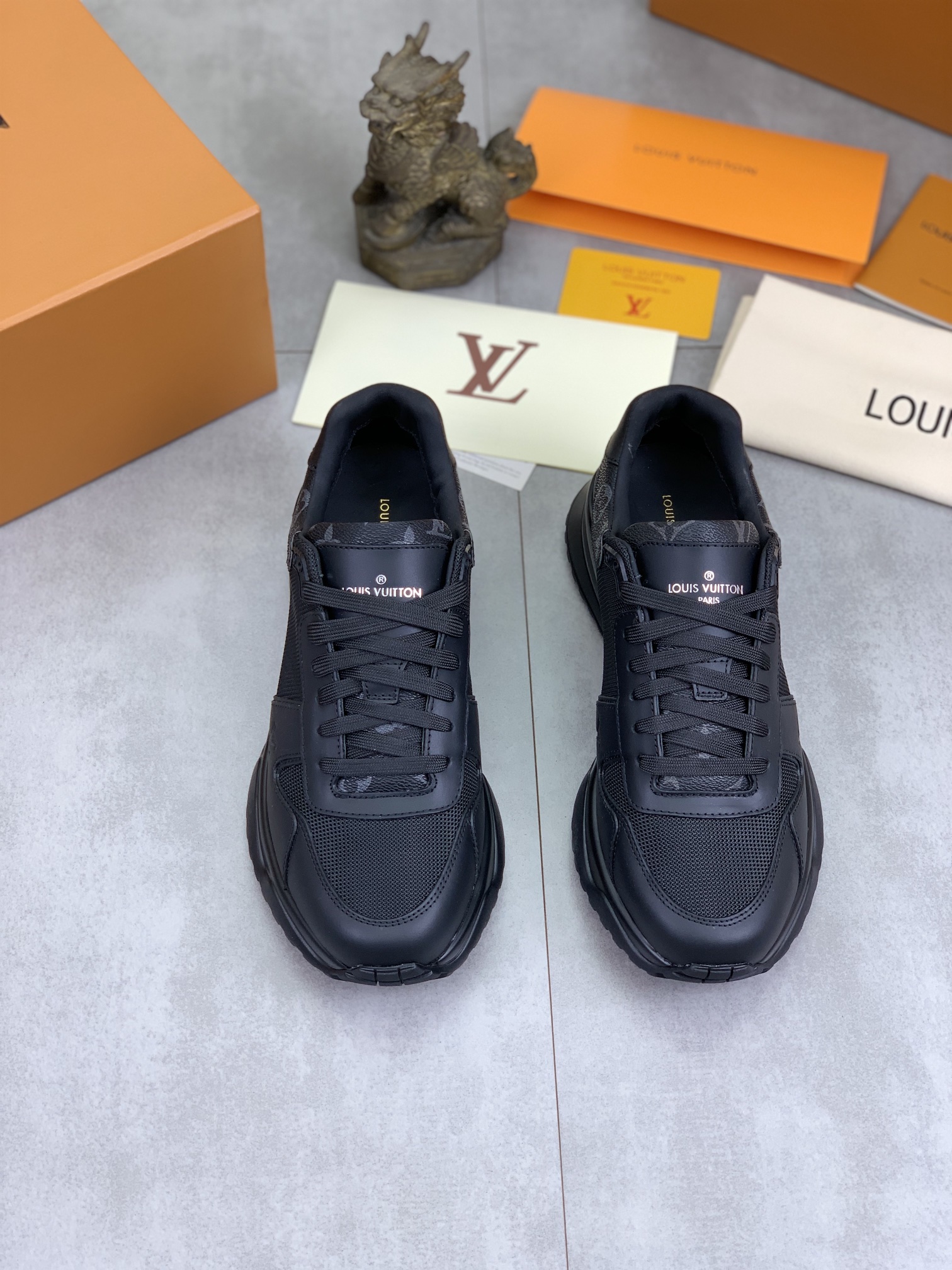 Louis Vuitton Men's Black Leather and Rubber Sole Fashion Sneakers 3 i1726417116 6469 0