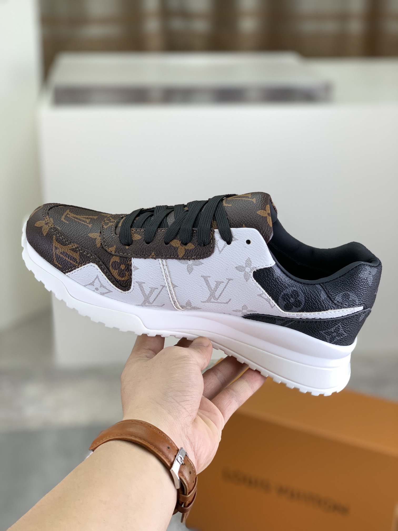 Louis Vuitton Men's Brown Monogram Leather Run Away Sneakers Size 38-44 7 i1726417228 3330 0