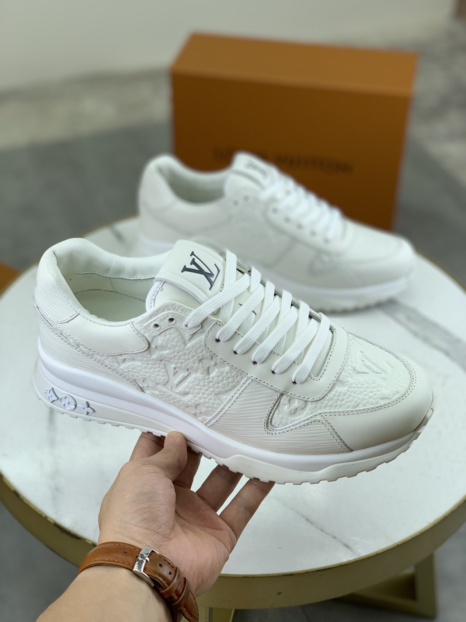 Louis Vuitton Men's White Leather Sneaker - Classic Design, Premium Quality 4 i1726417245 1366 3