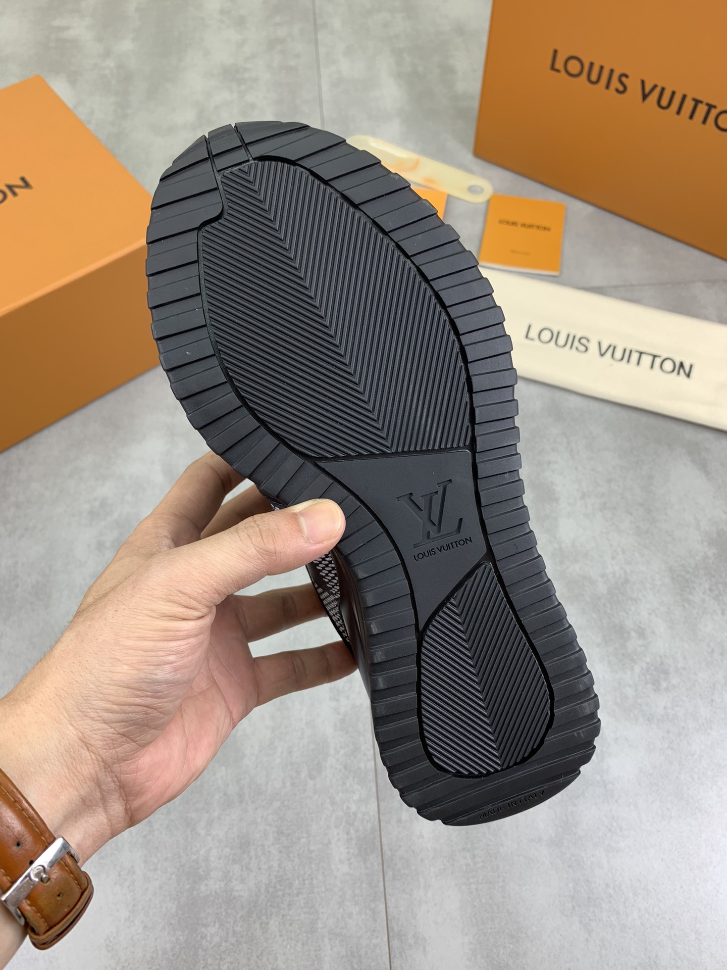 Louis Vuitton Men's Black Leather Run Away Sneakers Size EU 38-44 9 i1726417325 5863 5