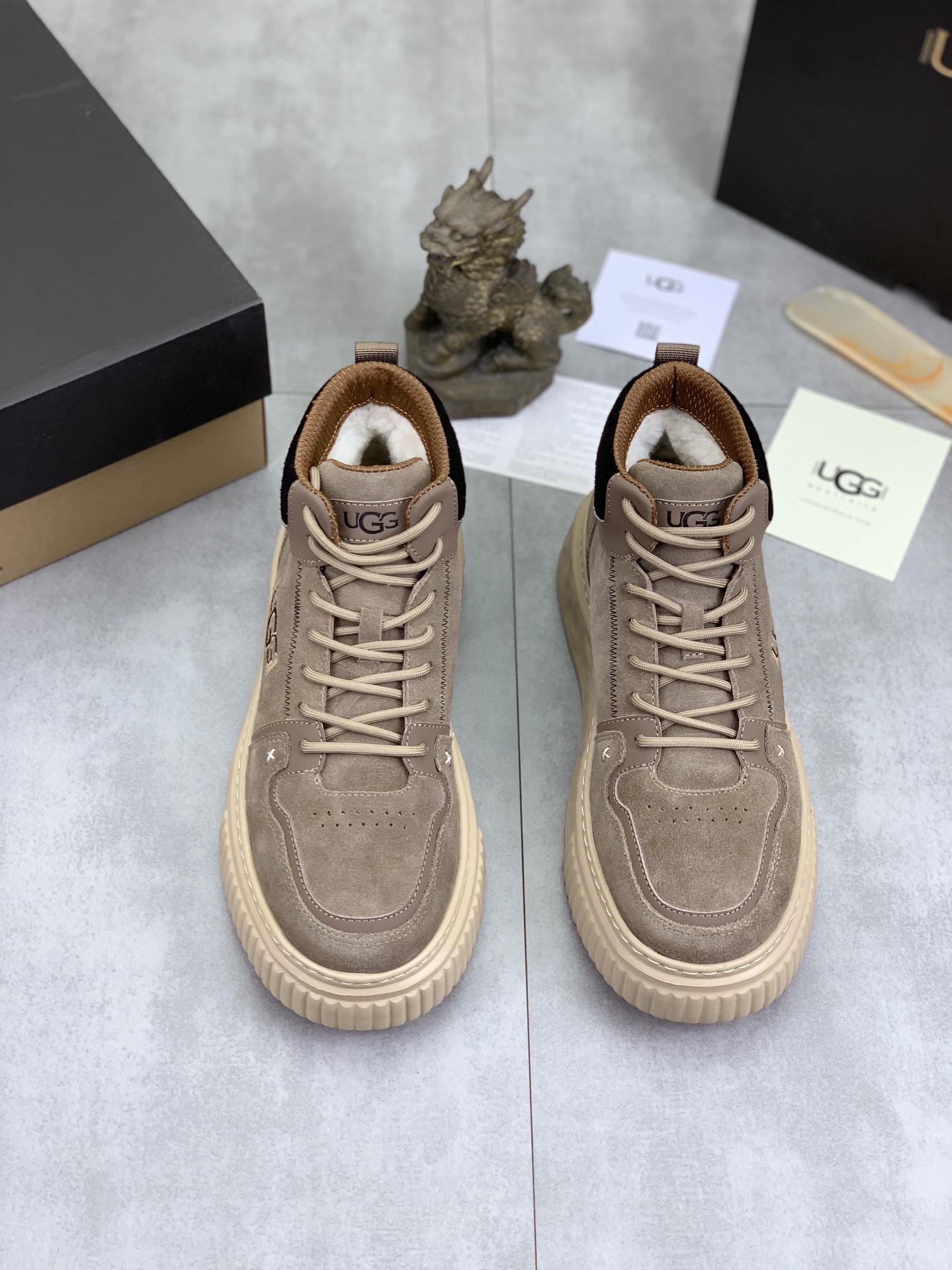 [UGG Men
