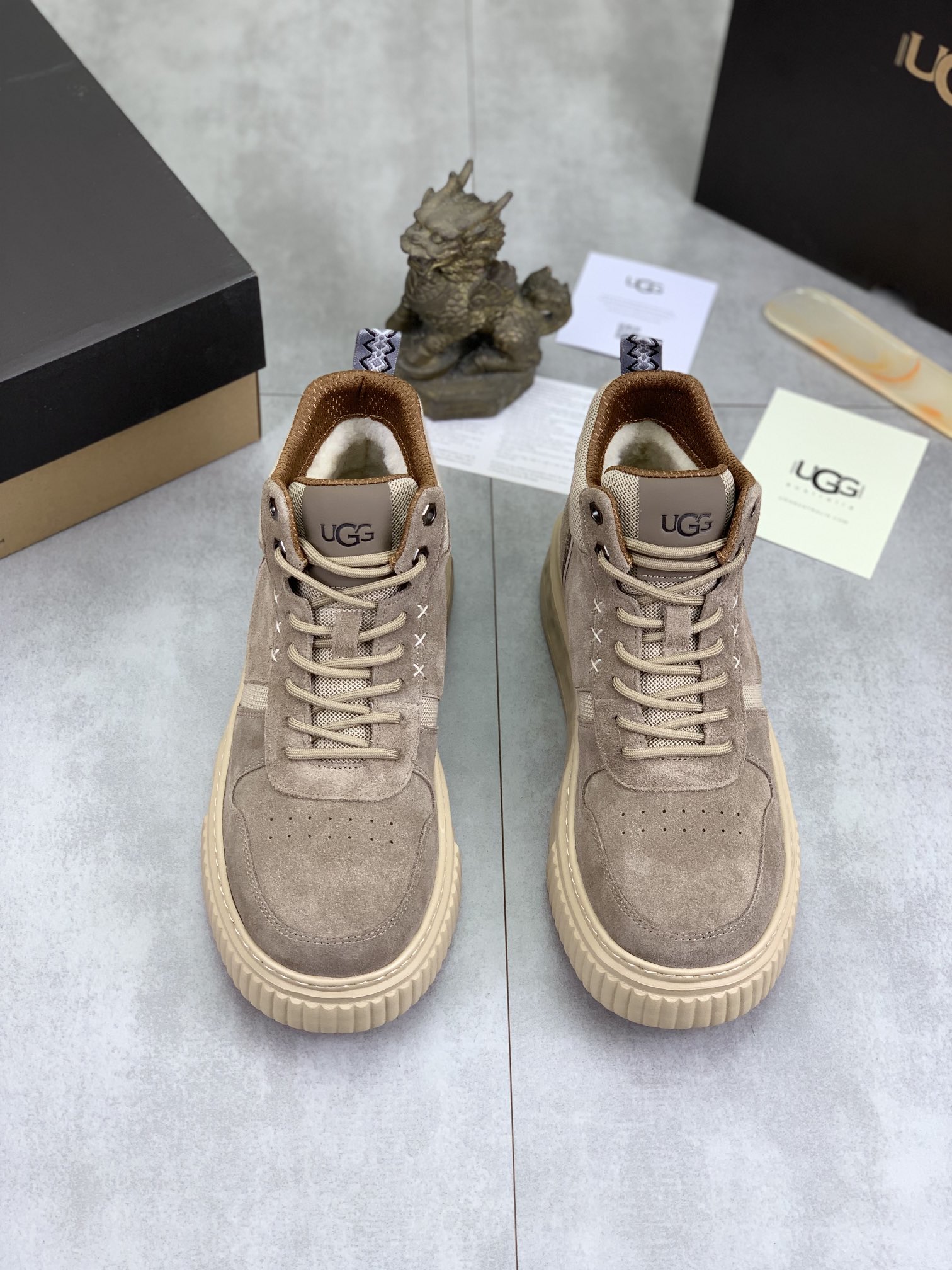 [UGG Men