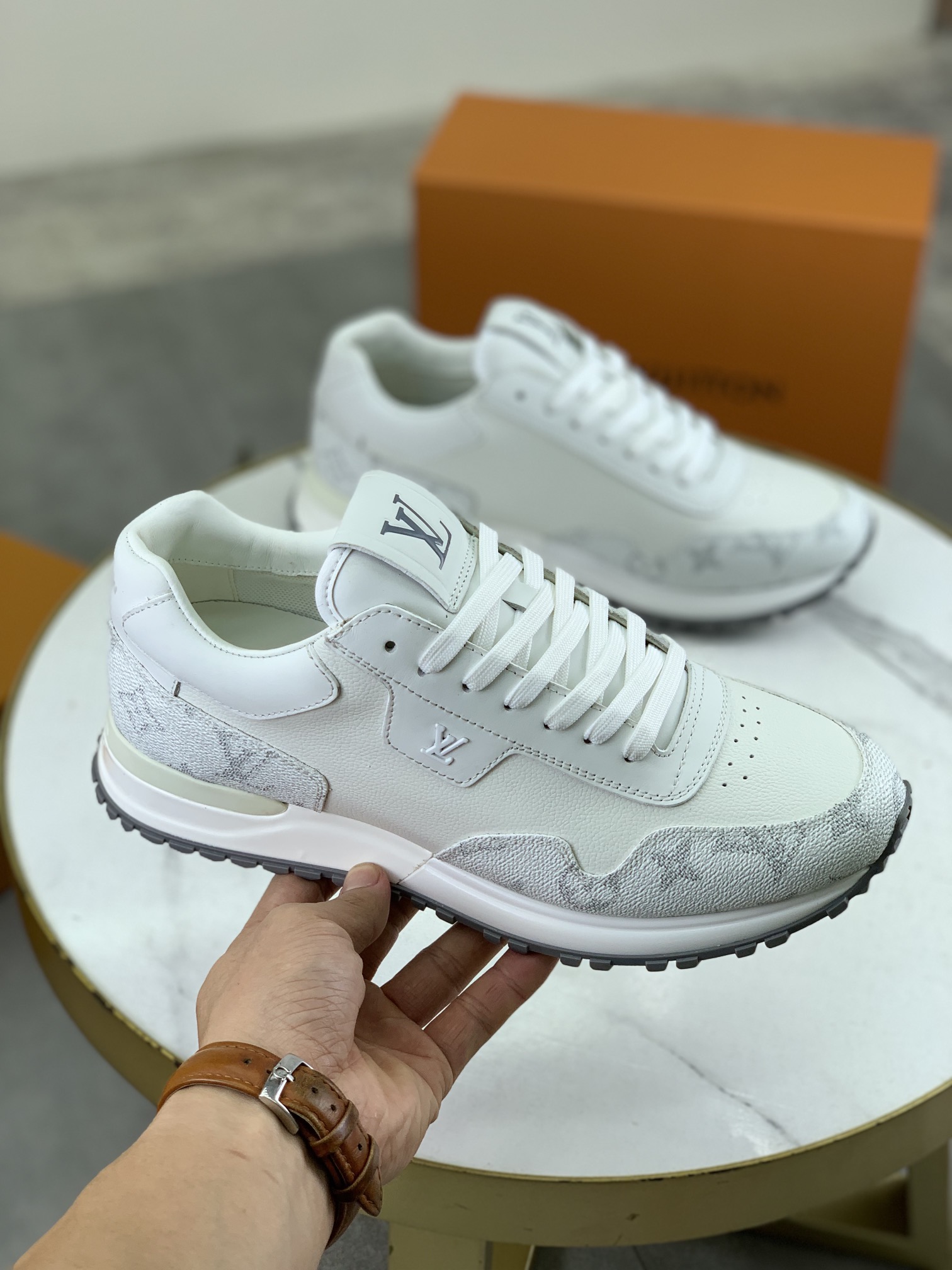 Louis Vuitton Men's White Leather Trainer Sneakers, Size 38-44 4 i1732551049 1057 2