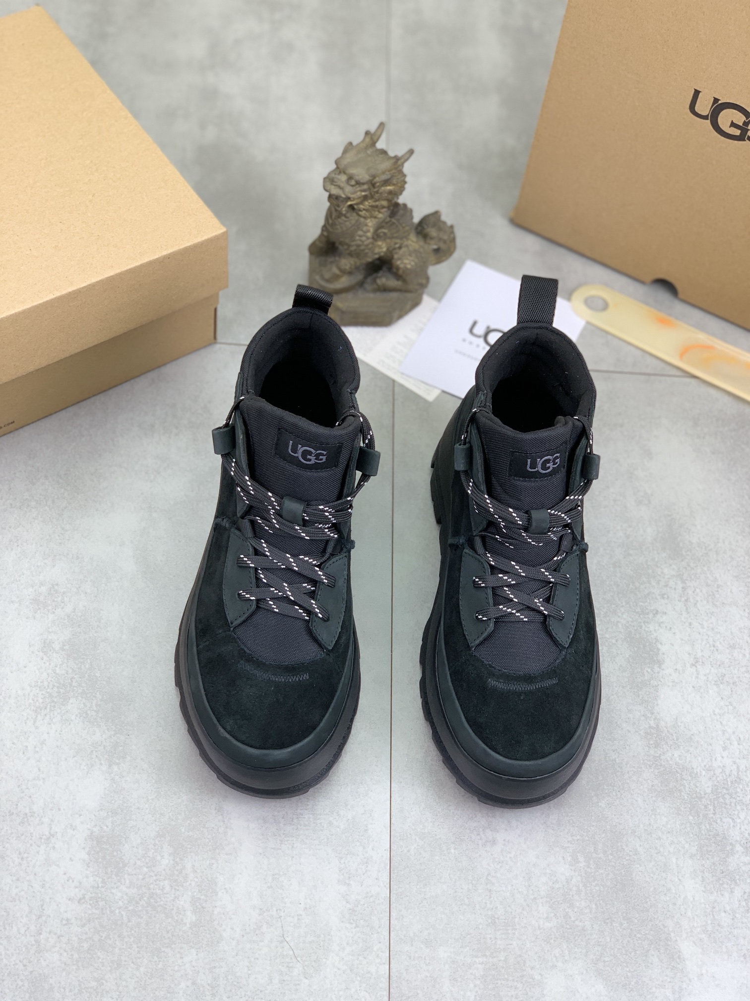 [UGG Men