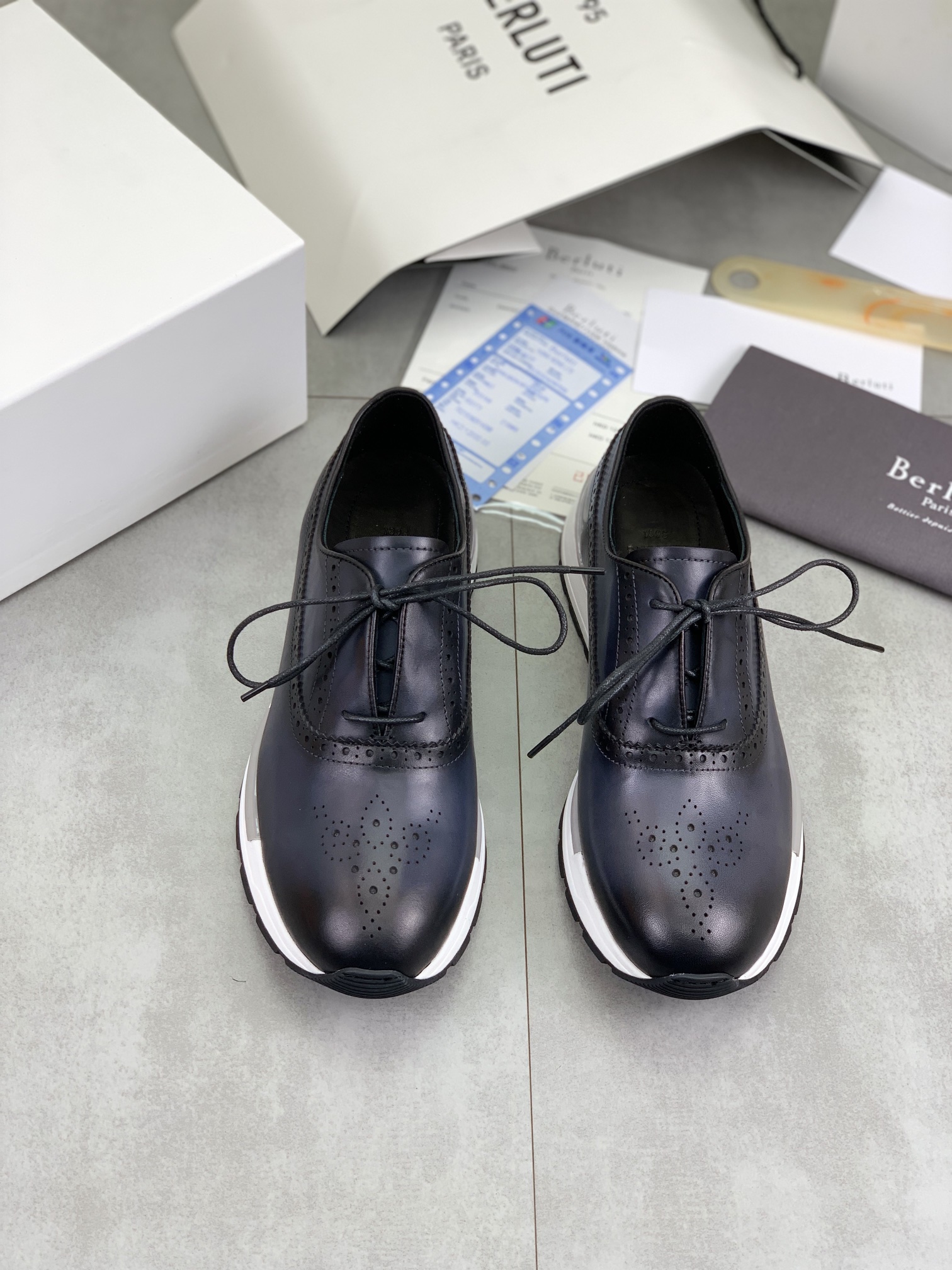 Precio de fábrica P420 versión superior Berluti Bruti zapatos de los hombres deportivos y casuales d