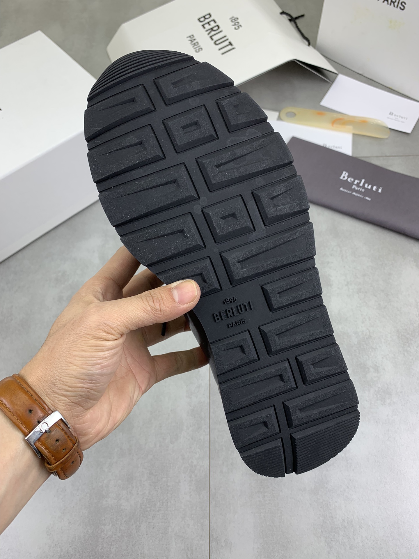 Precio de fábrica P420 versión superior Berluti Bruti zapatos de los hombres deportivos y casuales d