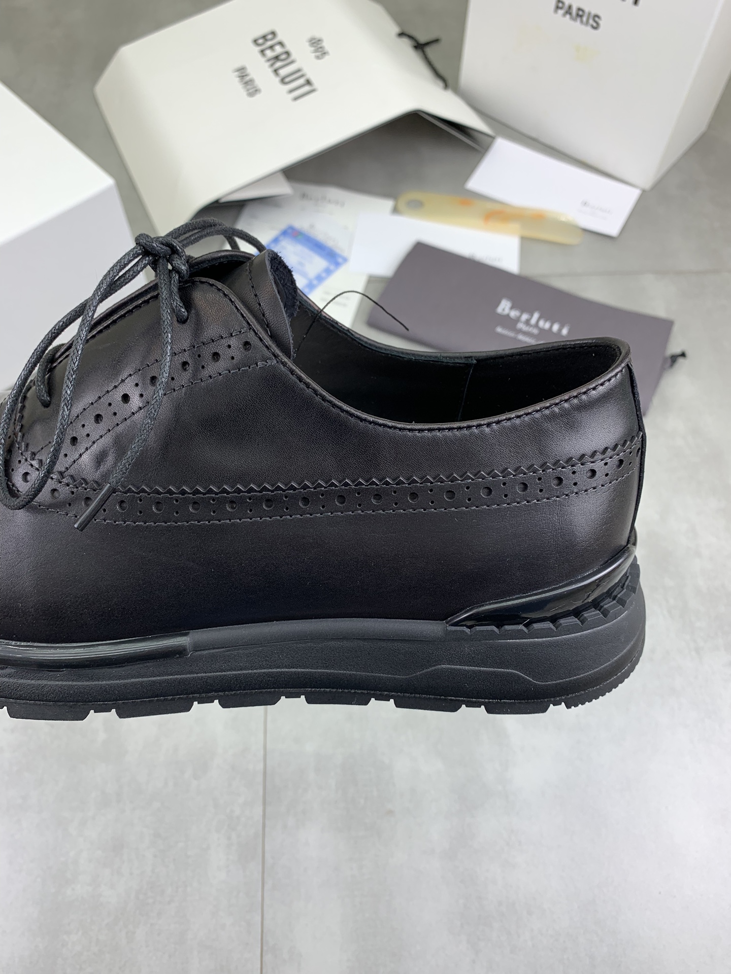 Precio de fábrica P420 versión superior Berluti Bruti zapatos de los hombres deportivos y casuales d