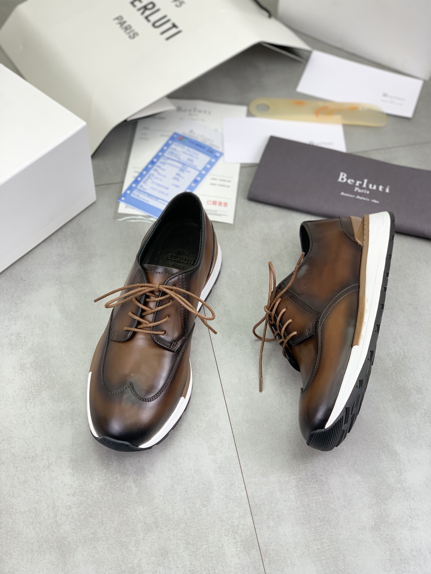 Precio de fábrica P460 versión superior Berluti Bruti zapatos deportivos casuales de los hombres de 
