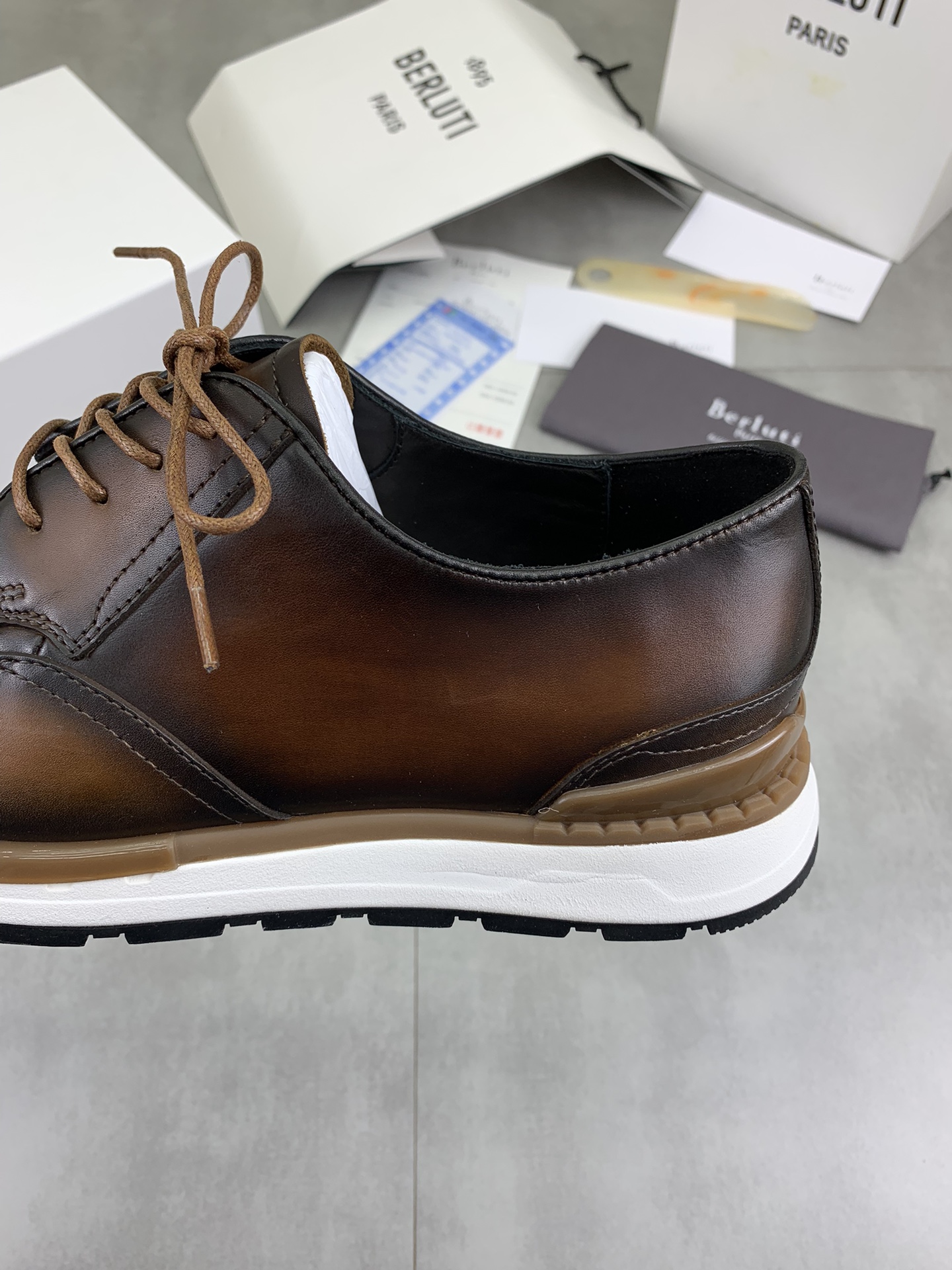 Precio de fábrica P460 versión superior Berluti Bruti zapatos deportivos casuales de los hombres de 