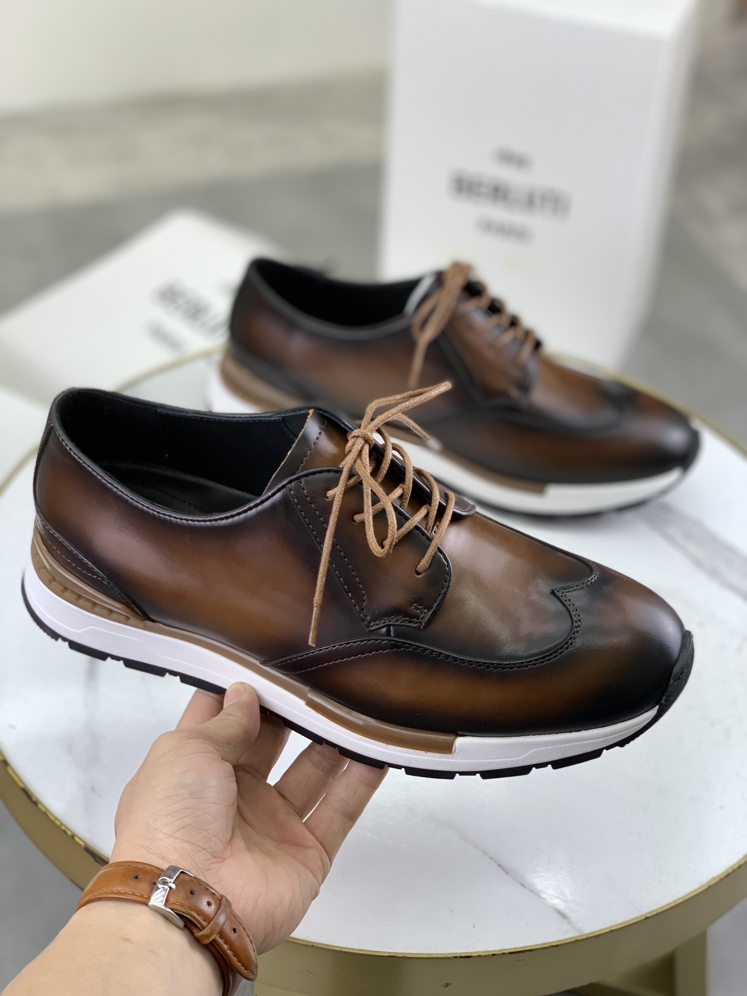 Precio de fábrica P460 versión superior Berluti Bruti zapatos deportivos casuales de los hombres de 